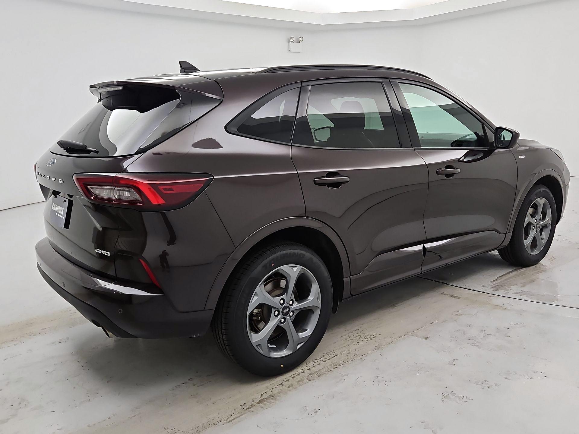Thumbnail: 2023 Ford Escape - 5