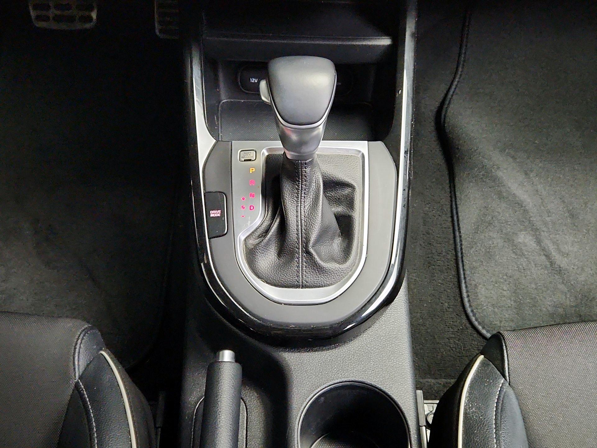 Thumbnail: 2021 Kia Forte - 17