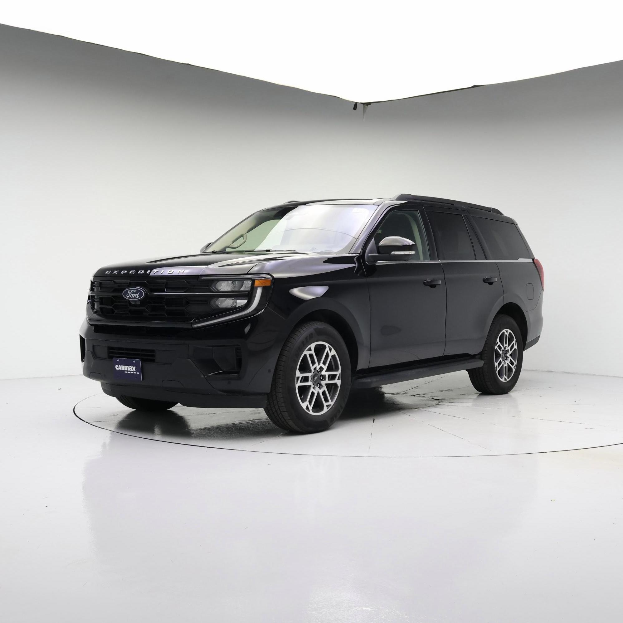 Thumbnail: 2025 Ford Expedition - 4