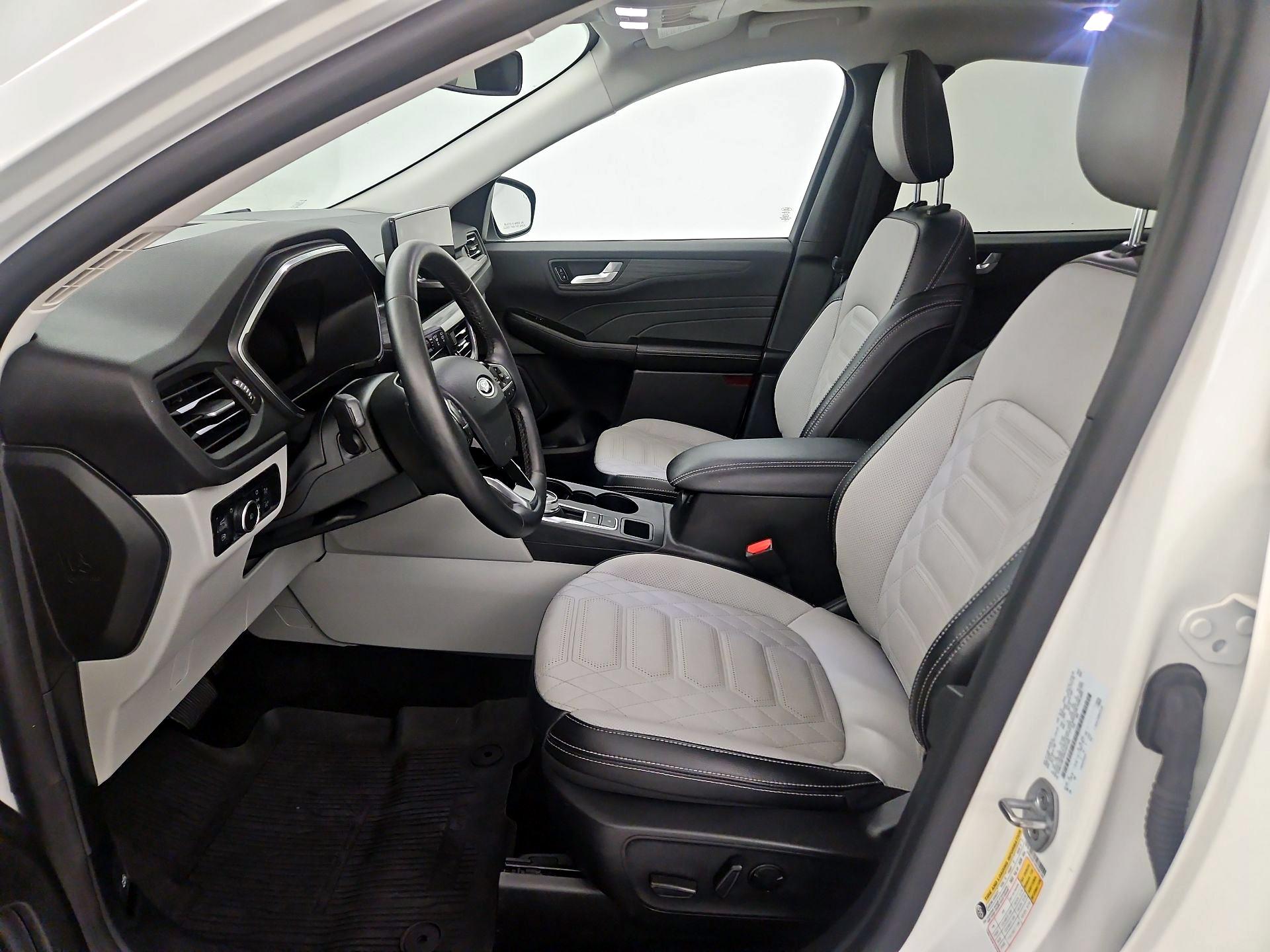 Thumbnail: 2024 Ford Escape - 9