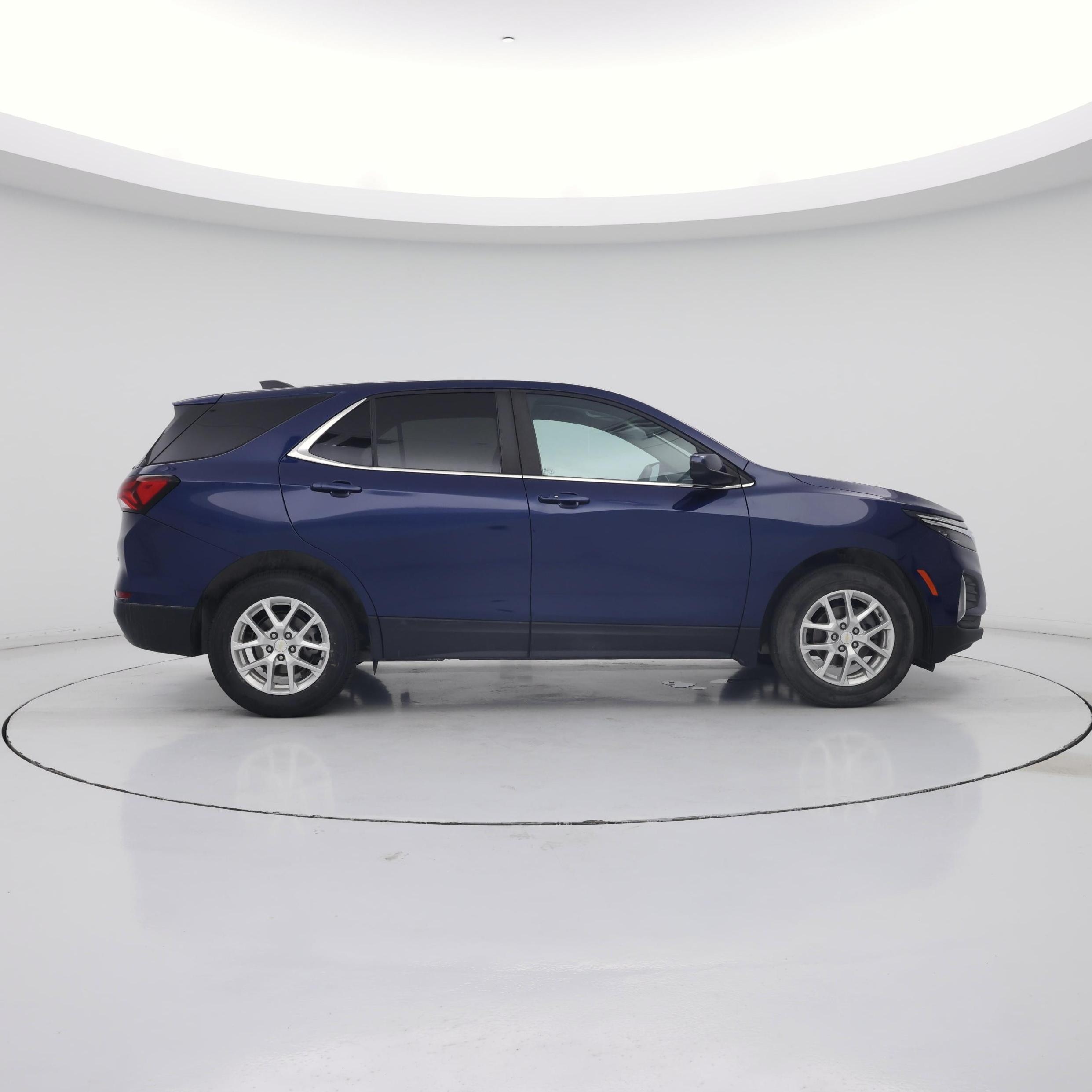 Thumbnail: 2022 Chevrolet Equinox - 7