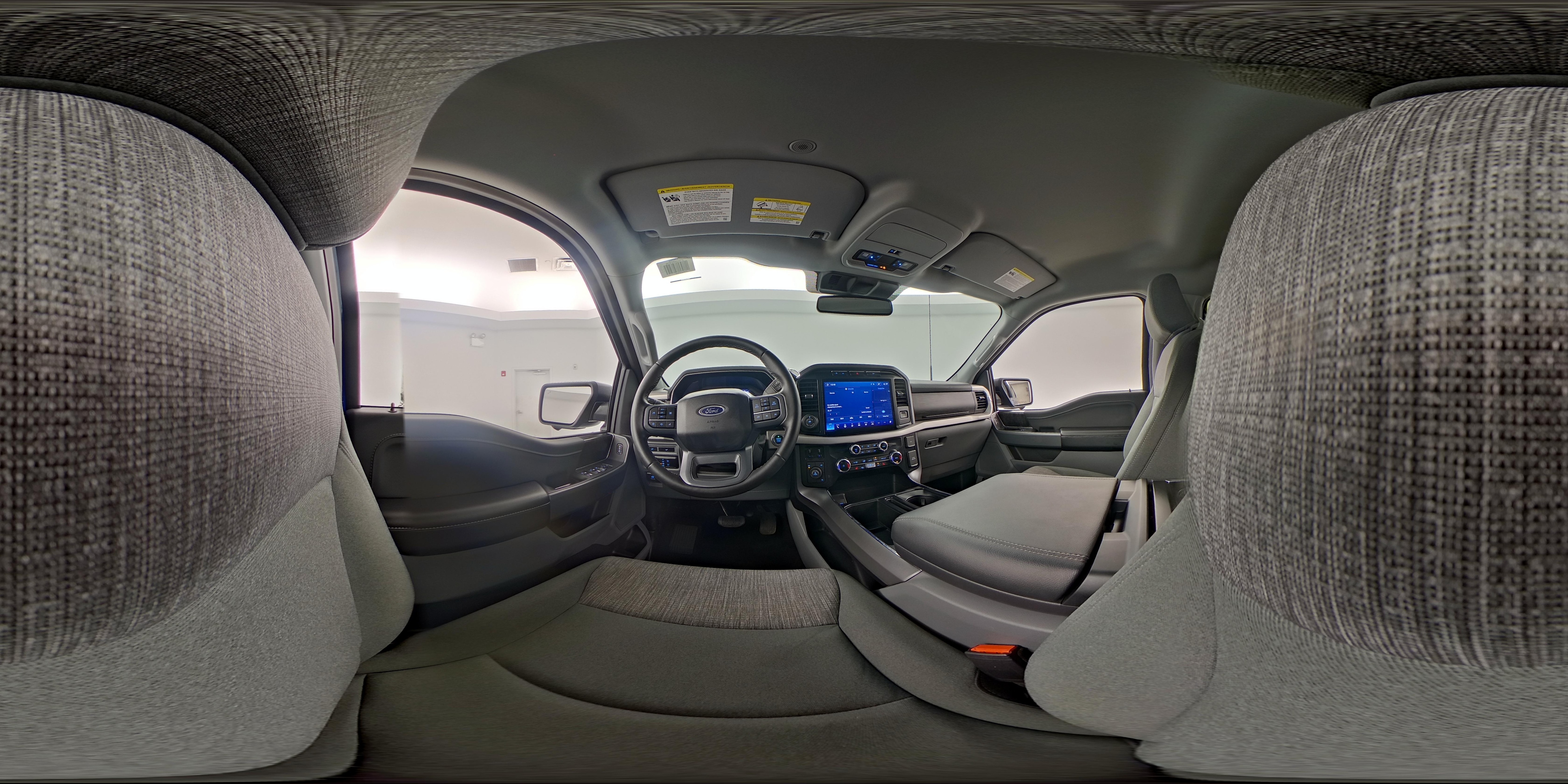 2023 Ford F-150 XLT - Photo 25