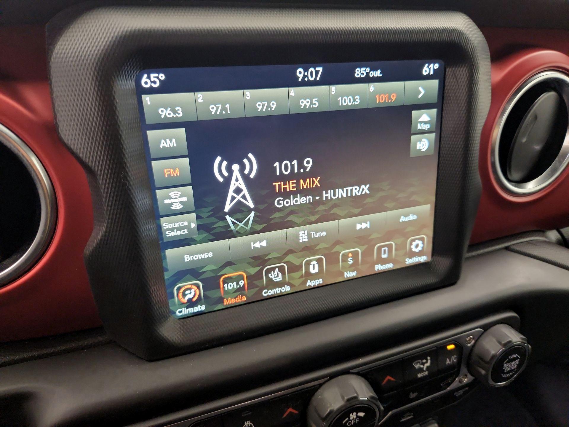 Thumbnail: 2022 Jeep Gladiator - 16