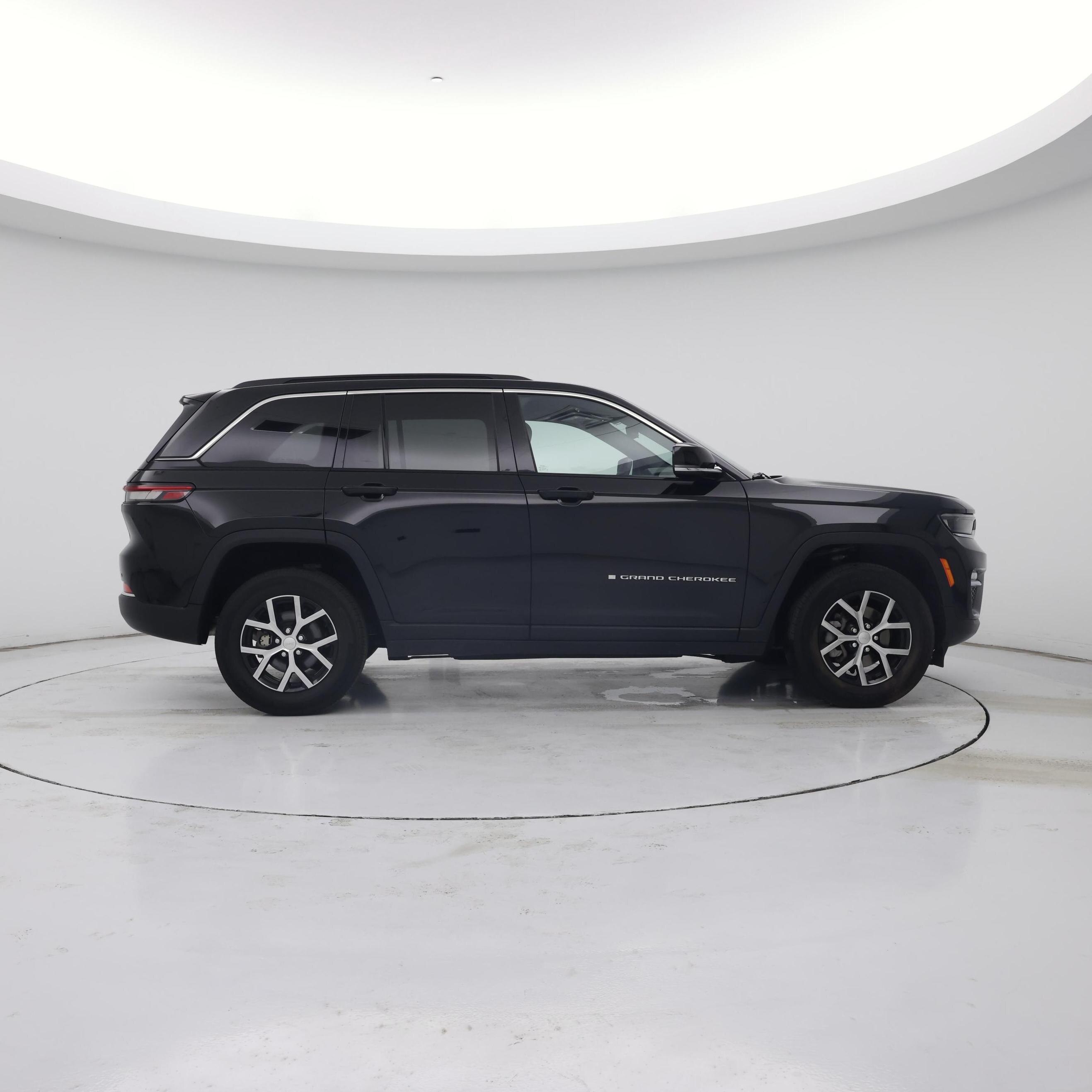 Thumbnail: 2024 Jeep Grand Cherokee - 7
