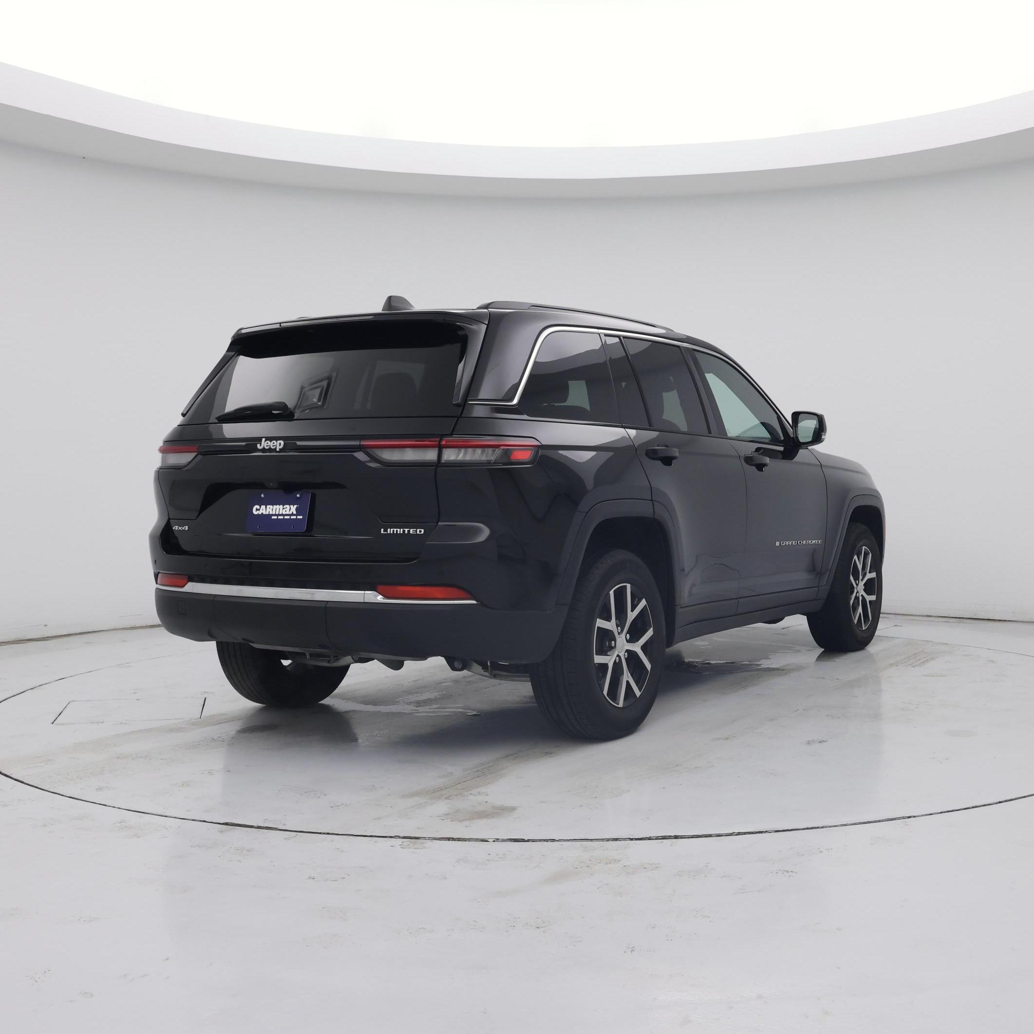 Thumbnail: 2024 Jeep Grand Cherokee - 8