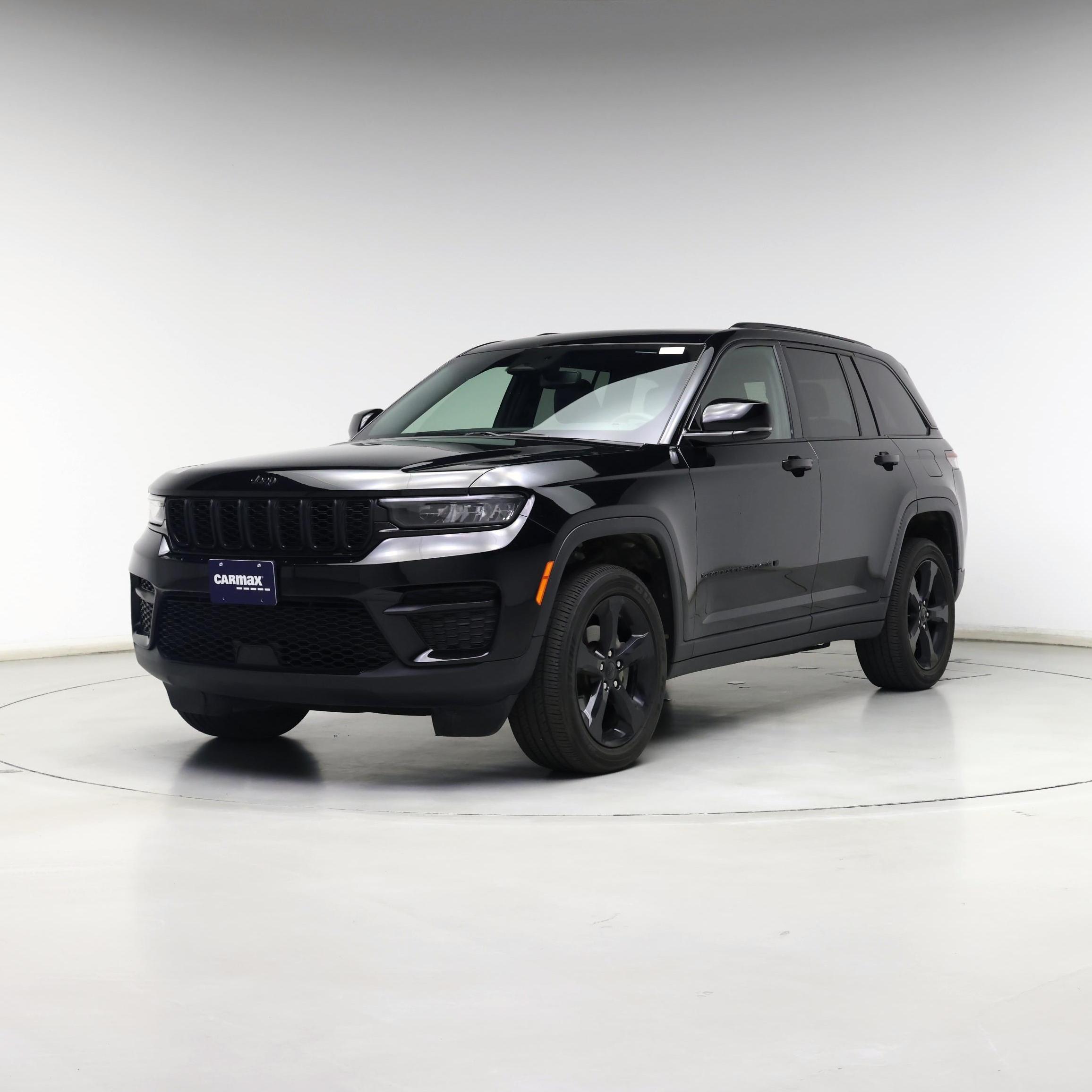 Thumbnail: 2023 Jeep Grand Cherokee - 4
