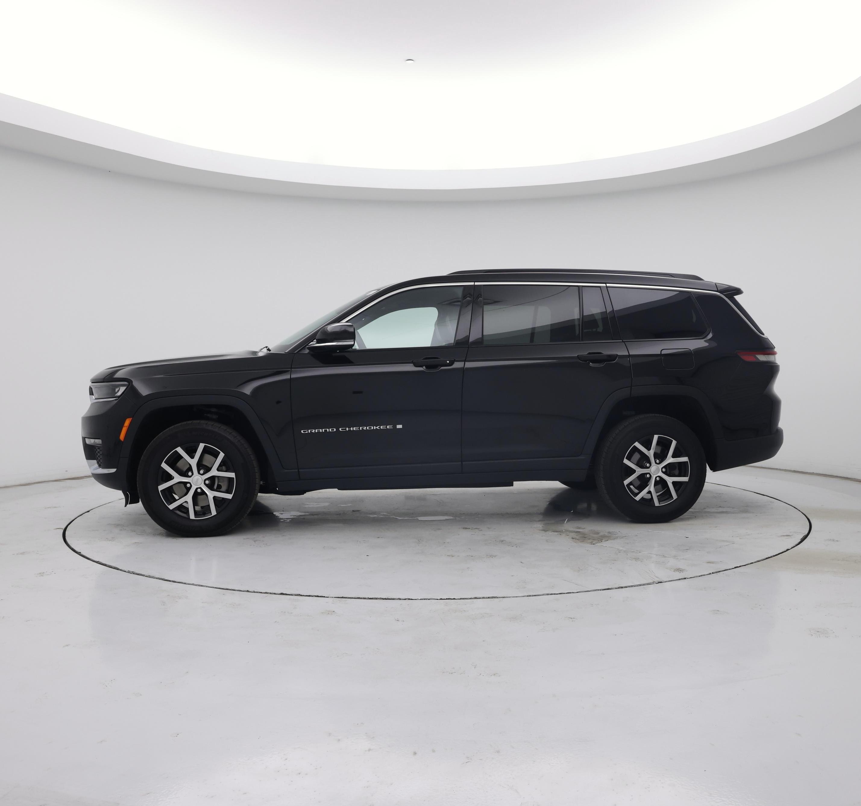 Thumbnail: 2024 Jeep Grand Cherokee L - 3