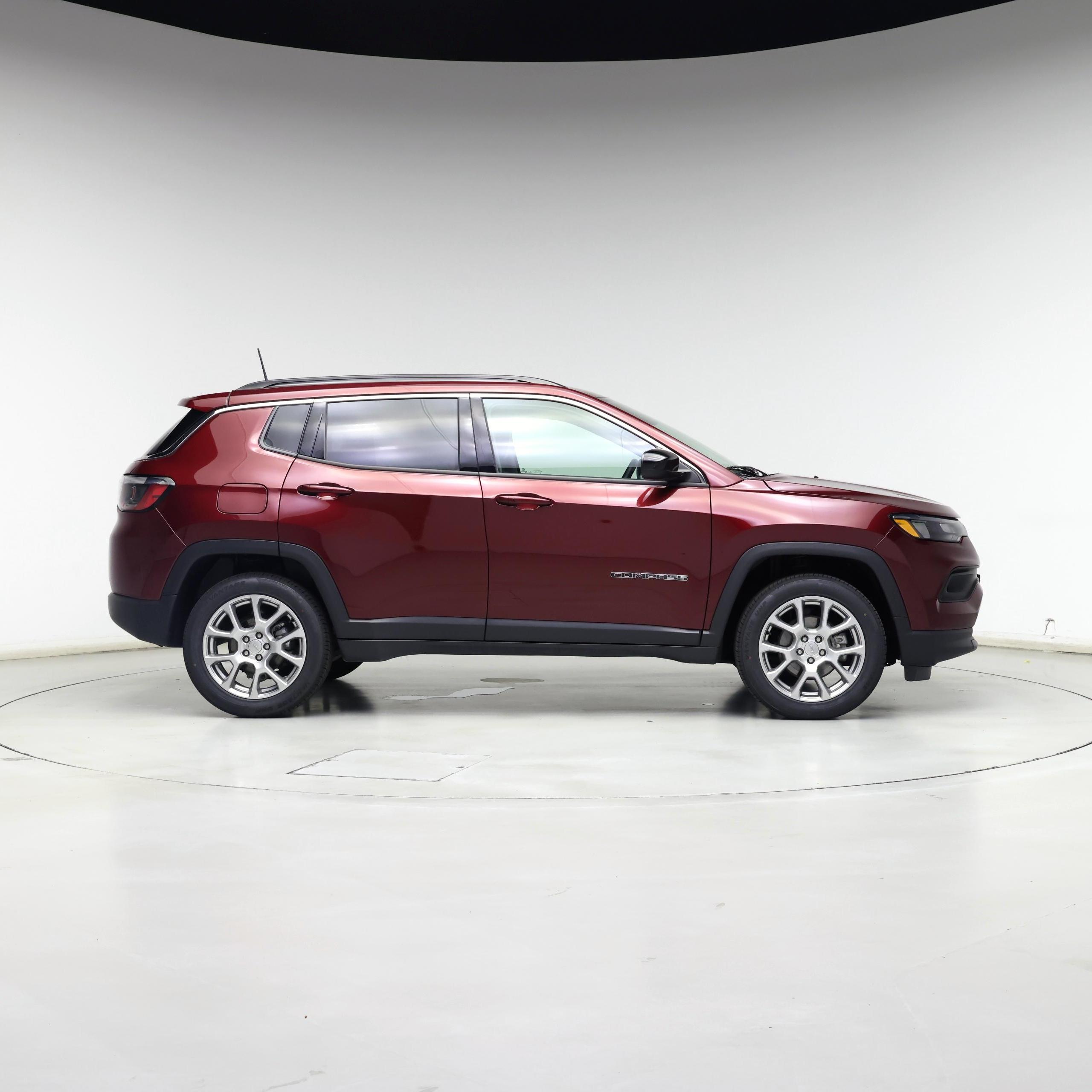 Thumbnail: 2022 Jeep Compass - 7