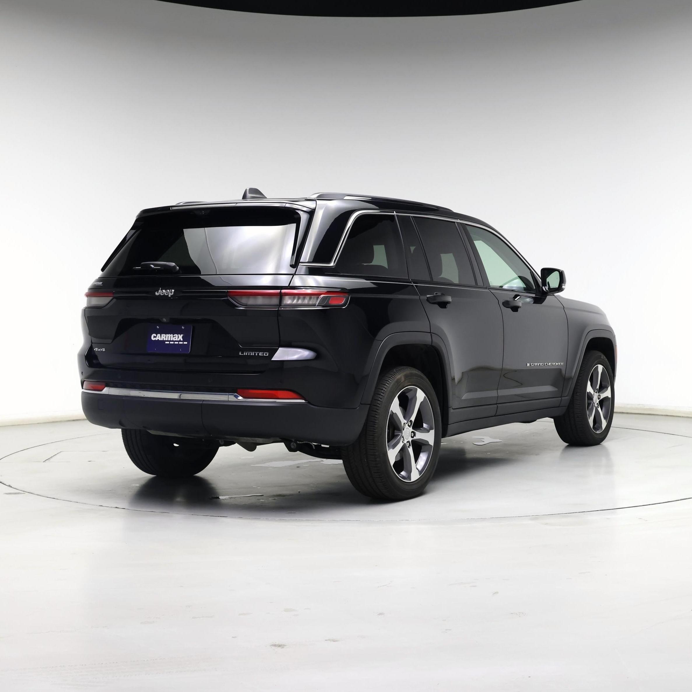 Thumbnail: 2024 Jeep Grand Cherokee - 8