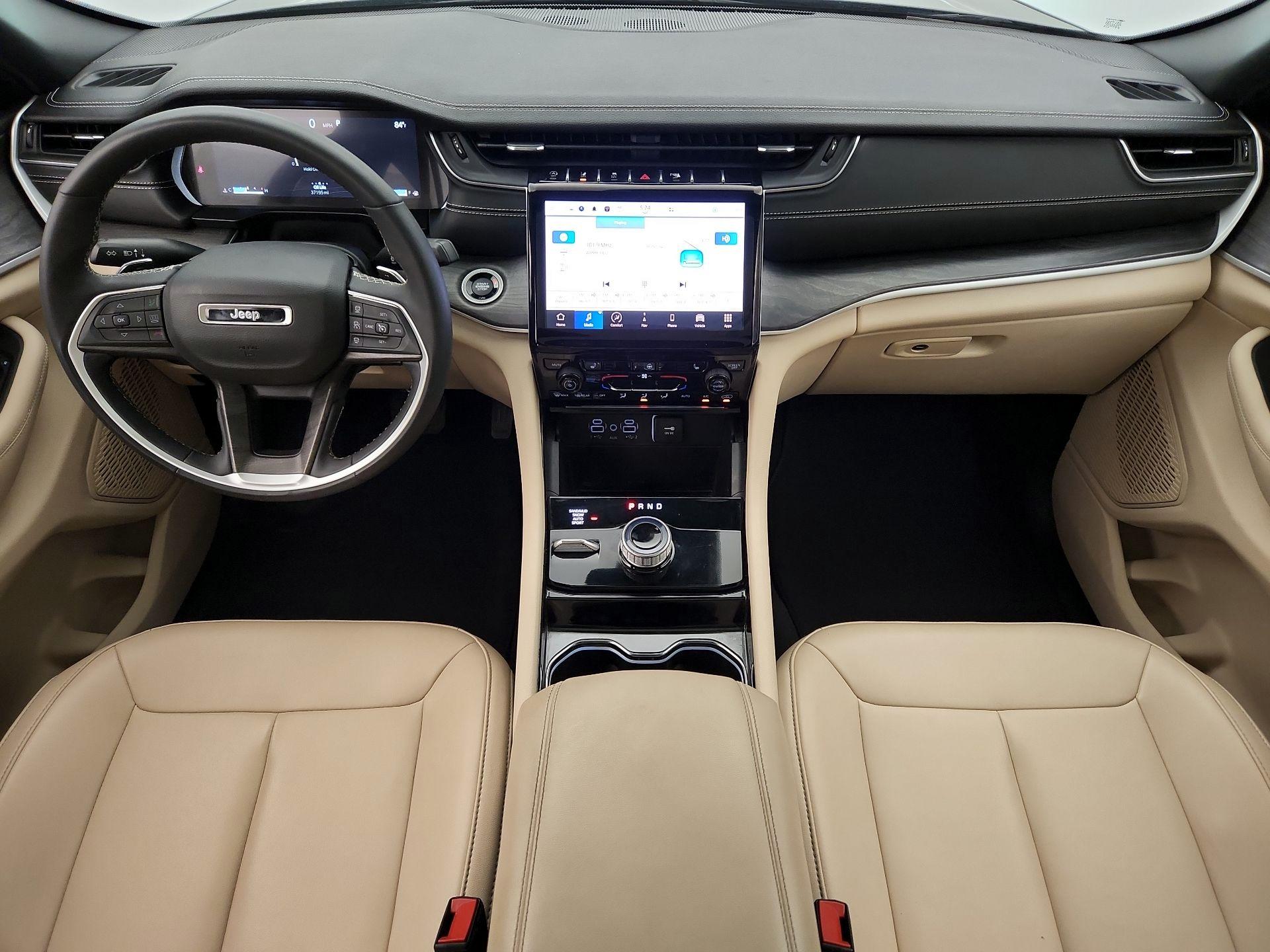 Thumbnail: 2023 Jeep Grand Cherokee - 9