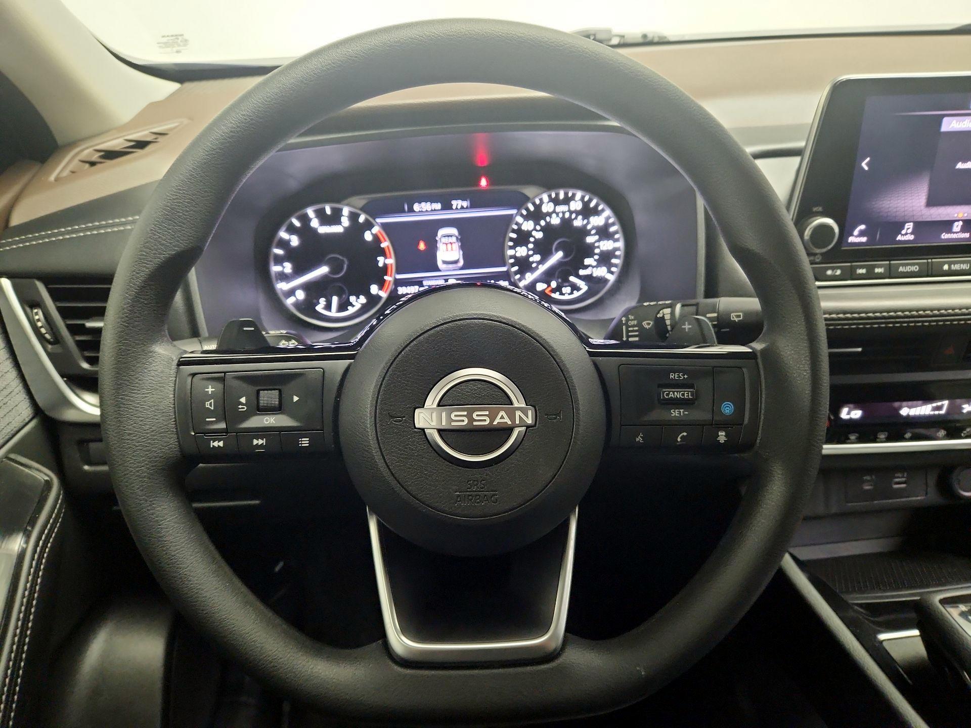Thumbnail: 2023 Nissan Rogue - 10
