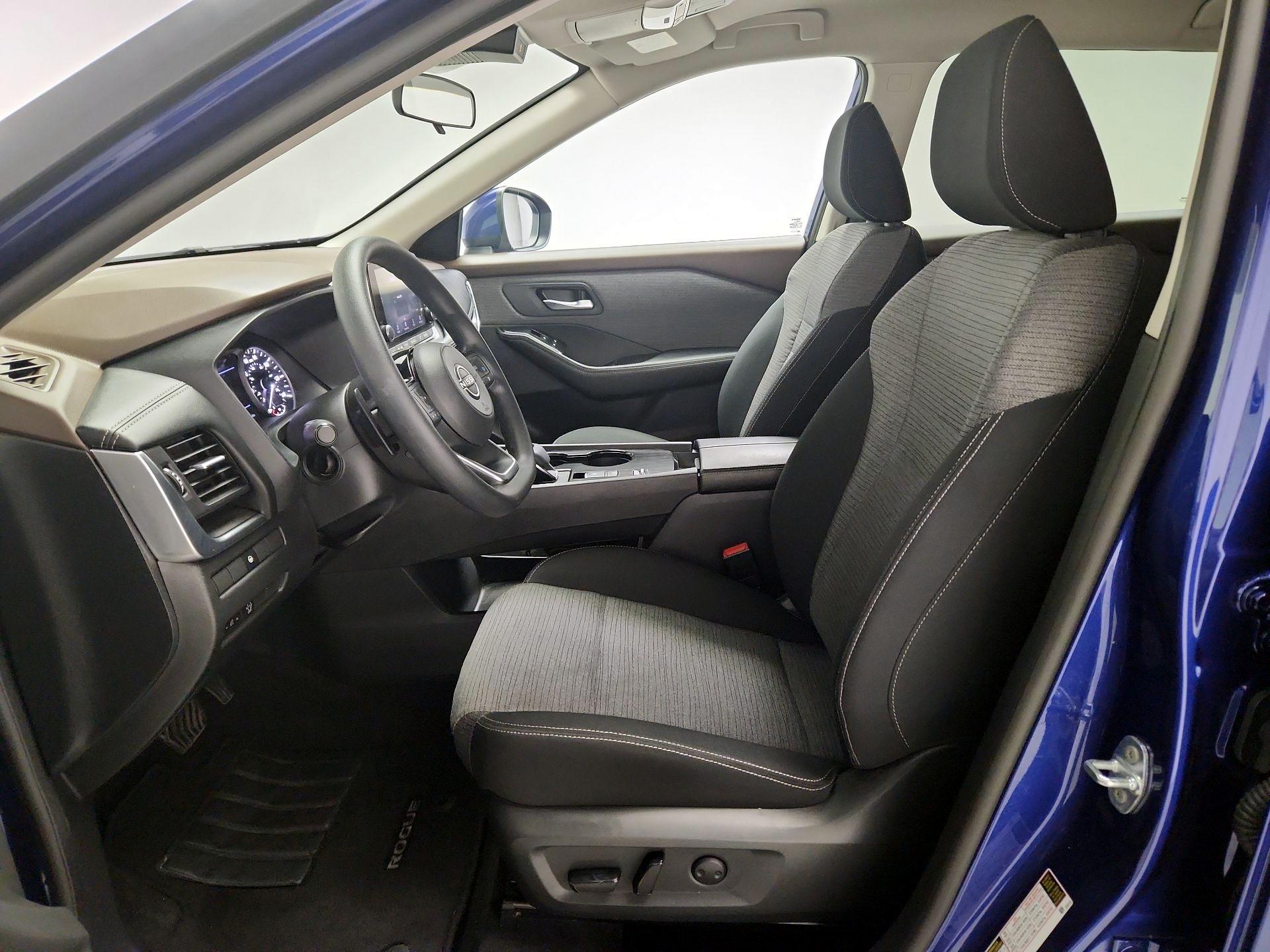 Thumbnail: 2023 Nissan Rogue - 11