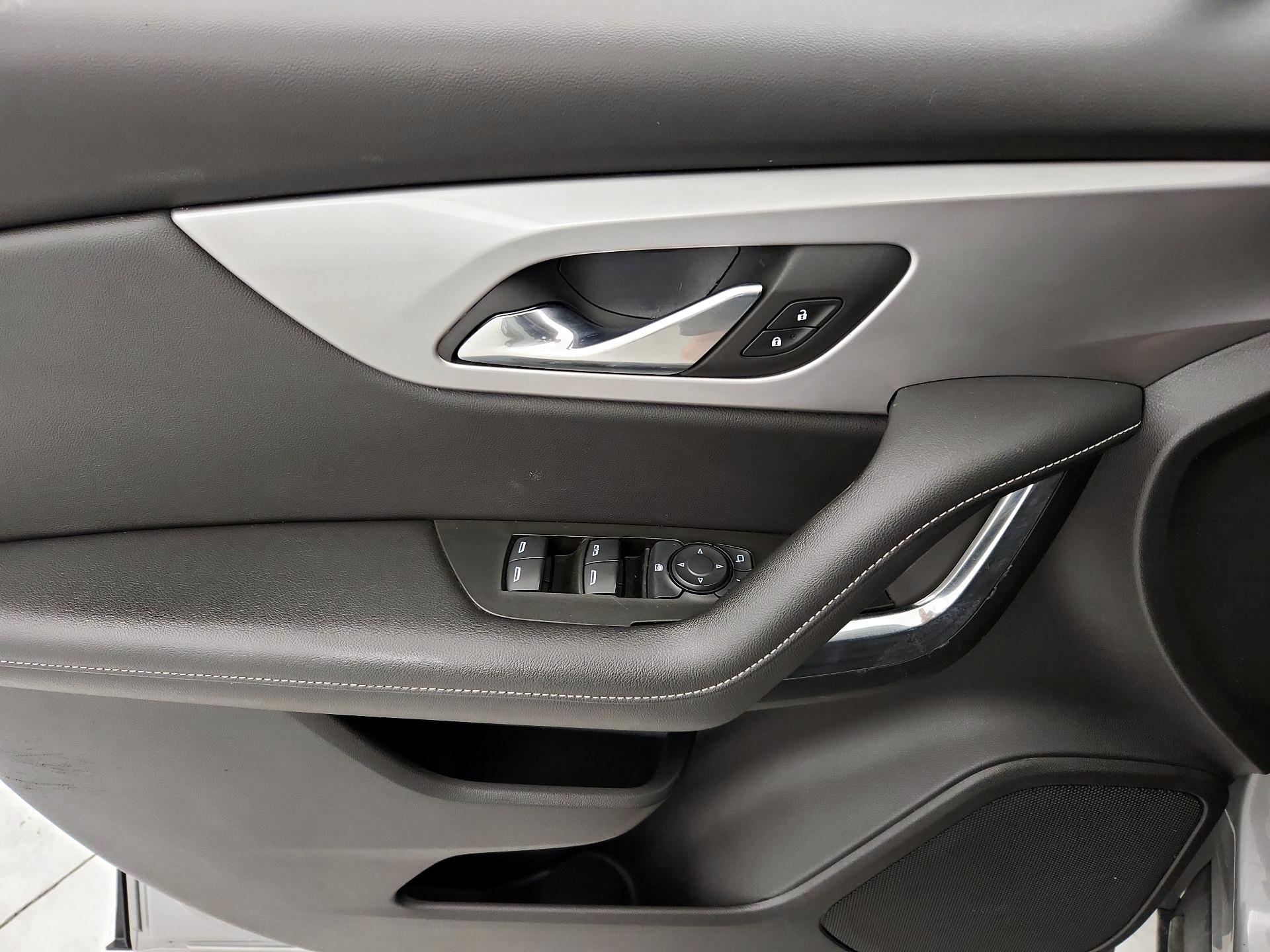 Thumbnail: 2023 Chevrolet Blazer - 12
