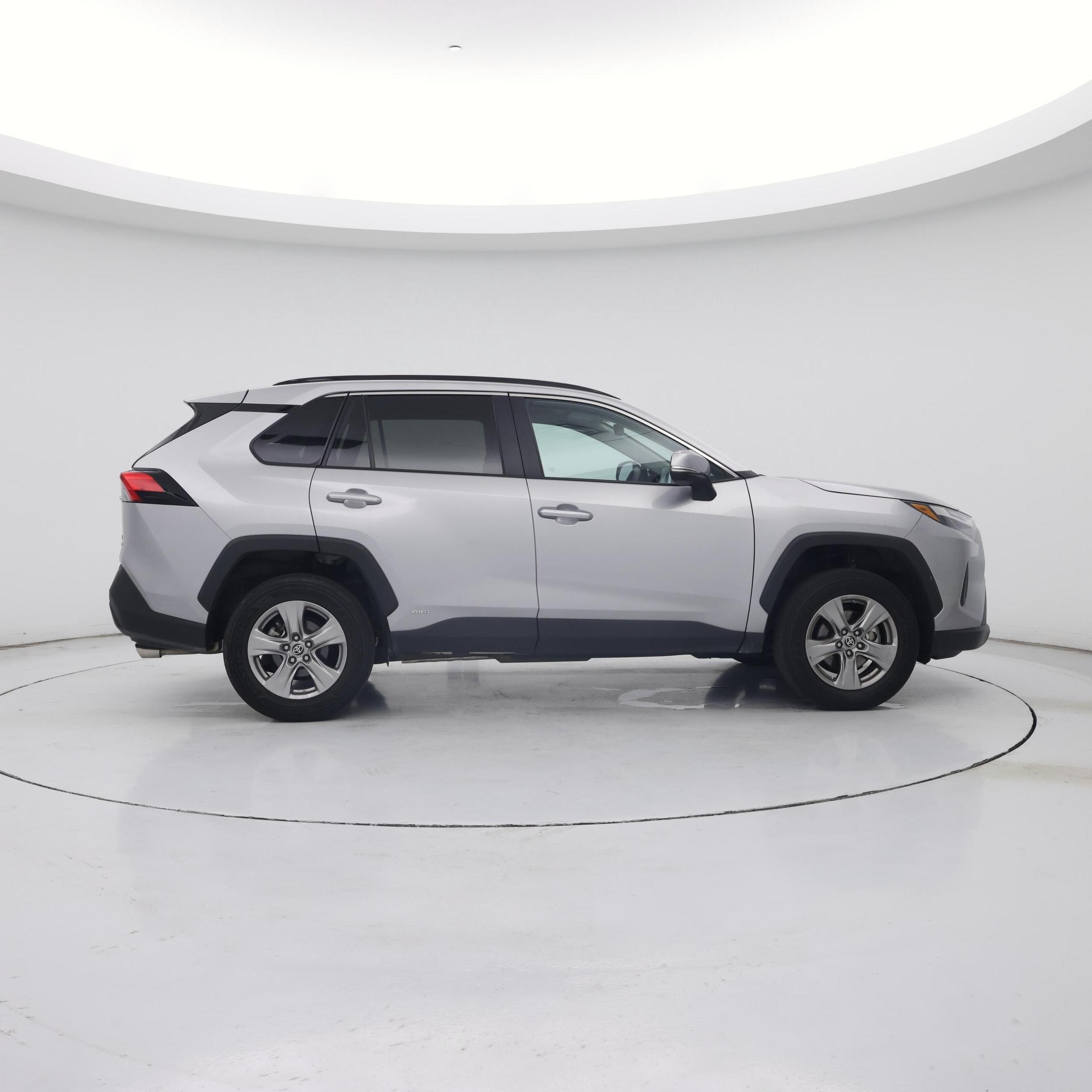 Thumbnail: 2023 Toyota RAV4 - 7