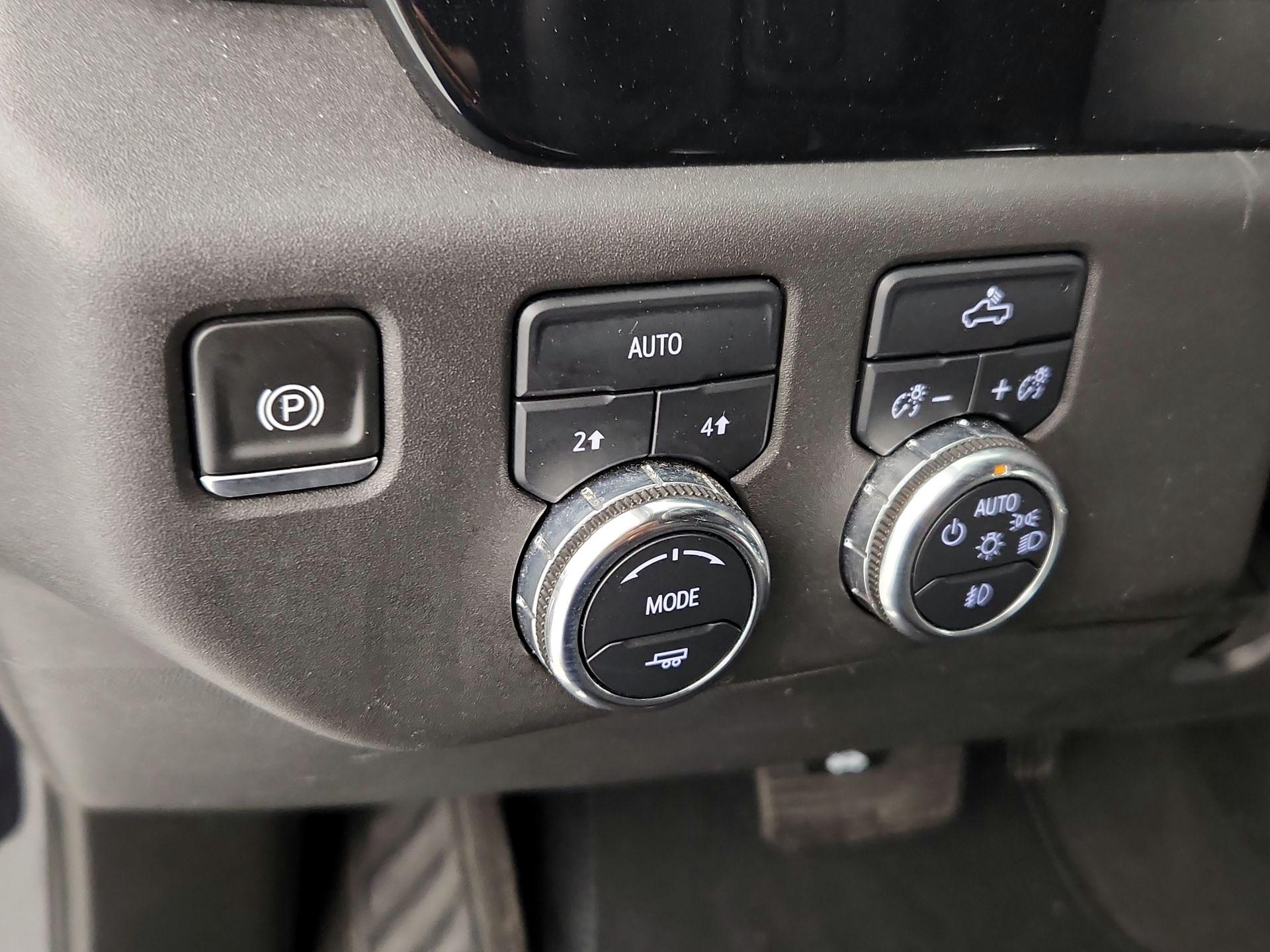 Thumbnail: 2022 GMC Sierra 1500 - 13