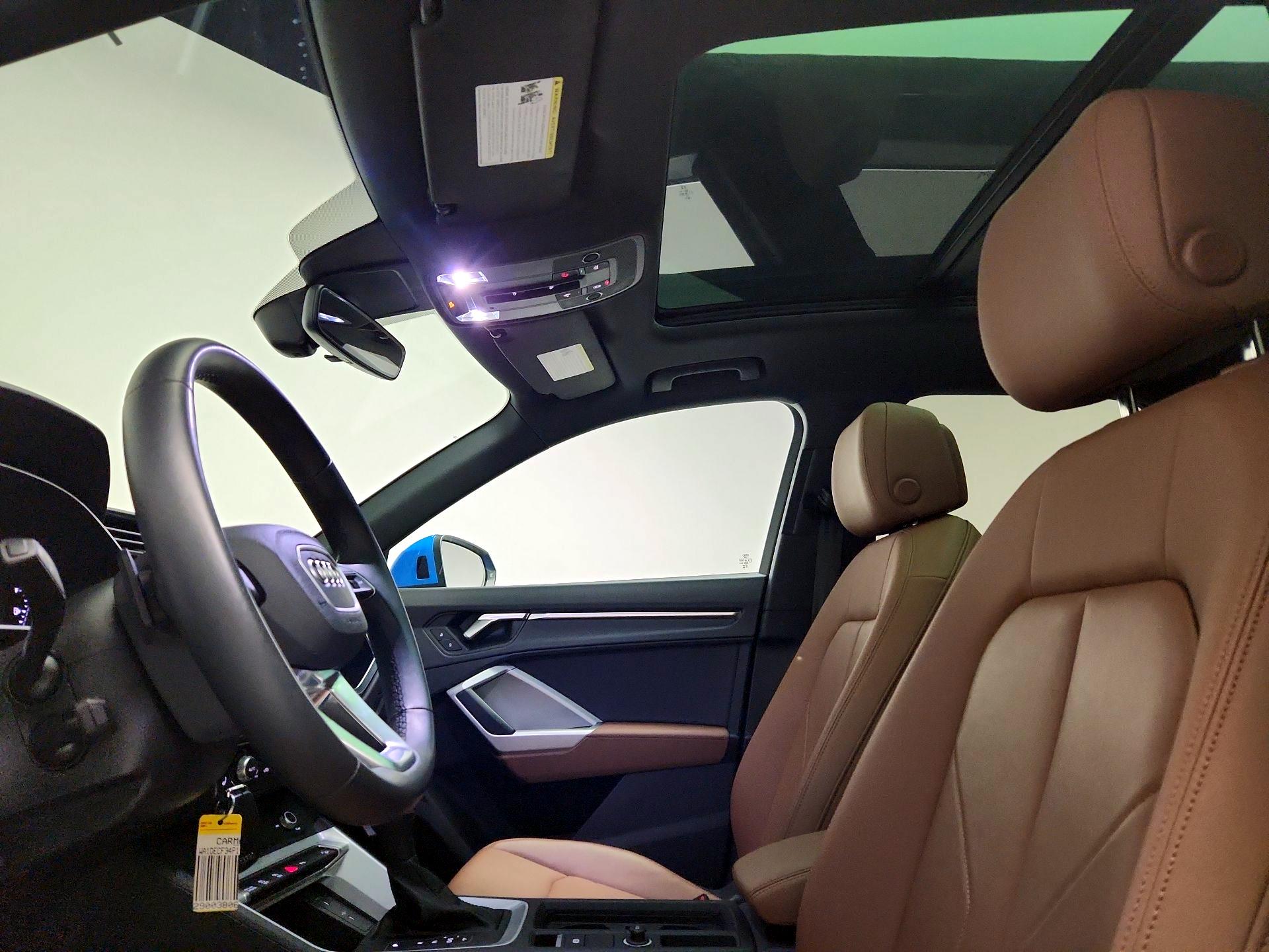 Thumbnail: 2023 Audi Q3 - 19