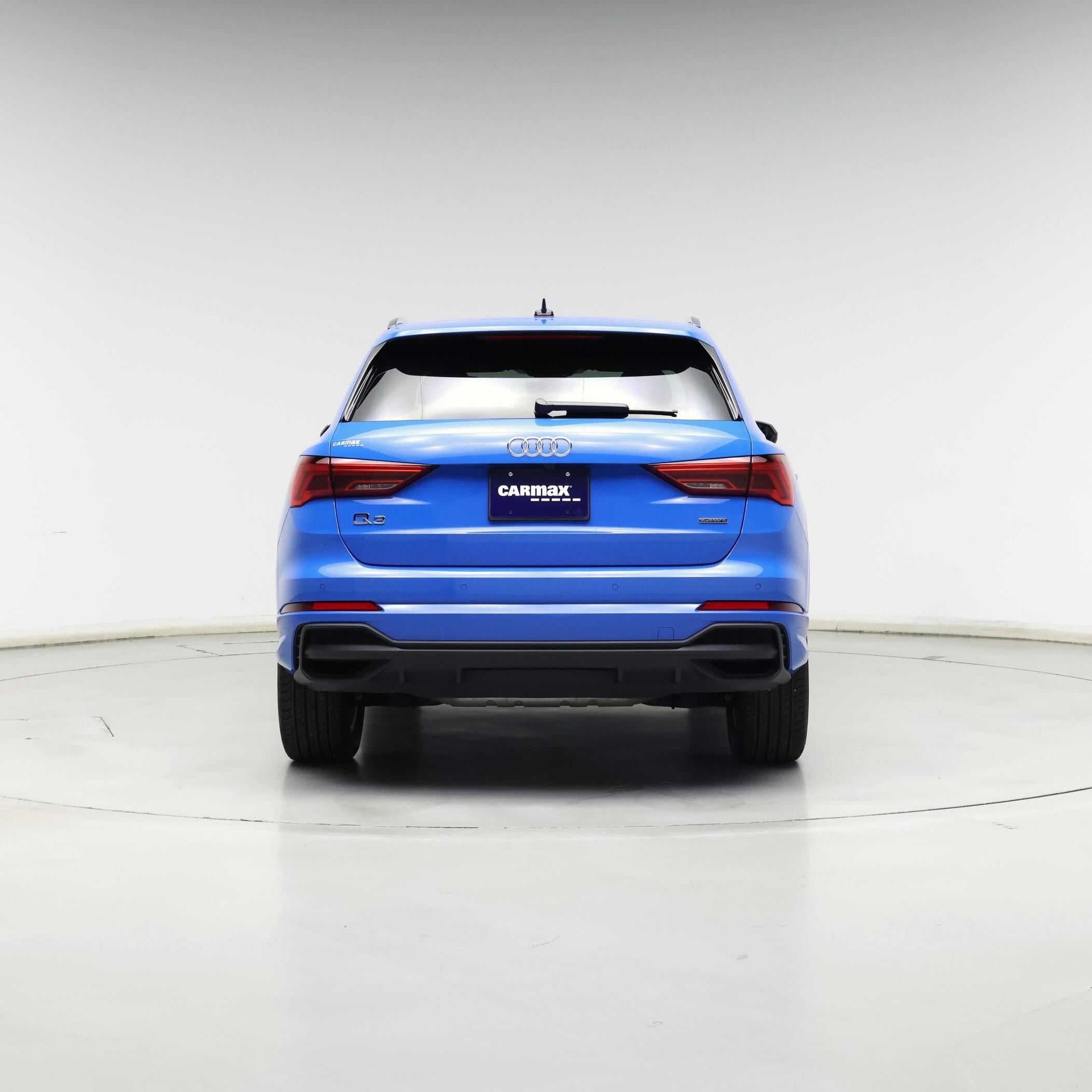 Thumbnail: 2023 Audi Q3 - 6