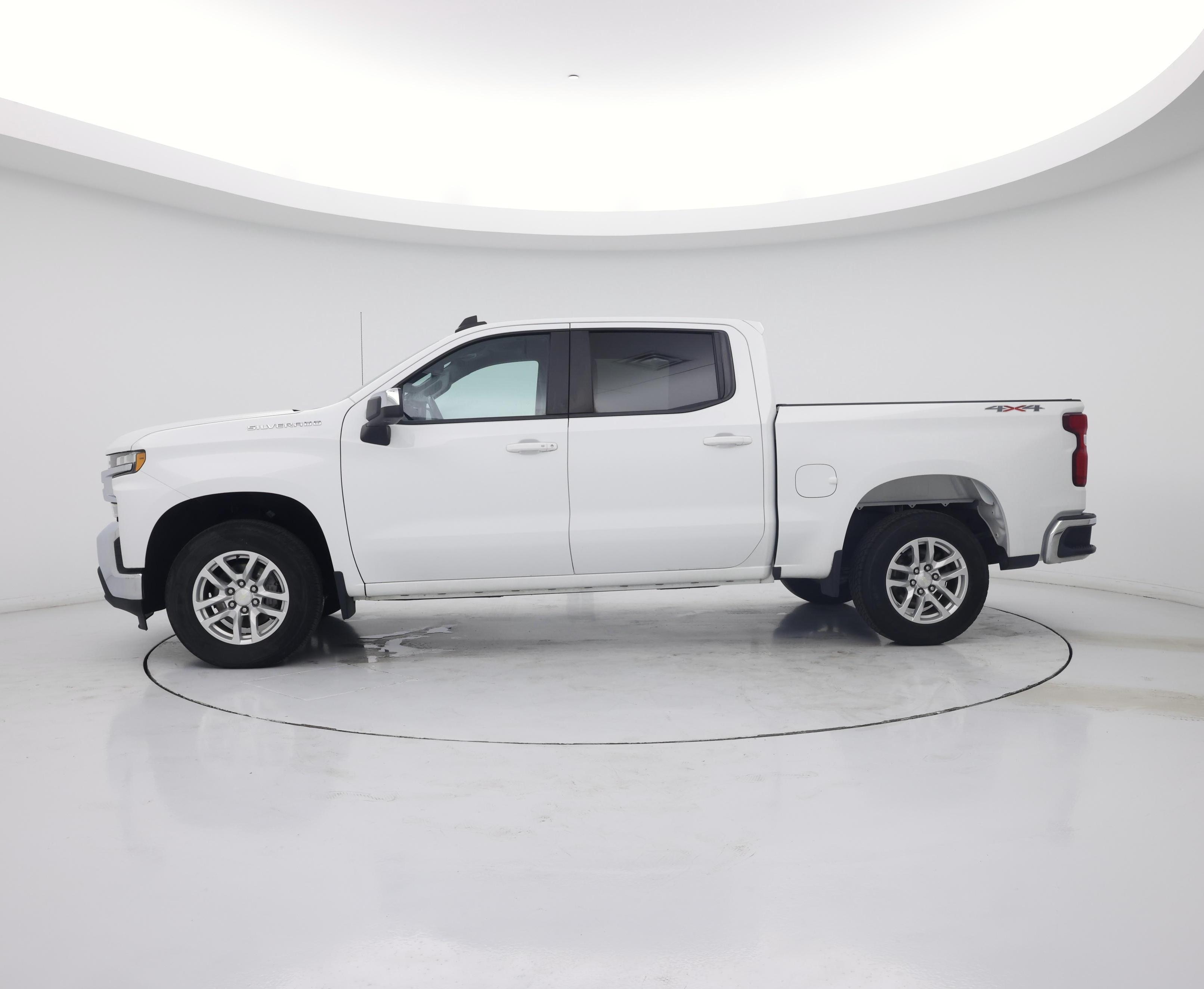 Thumbnail: 2021 Chevrolet Silverado 1500 - 3