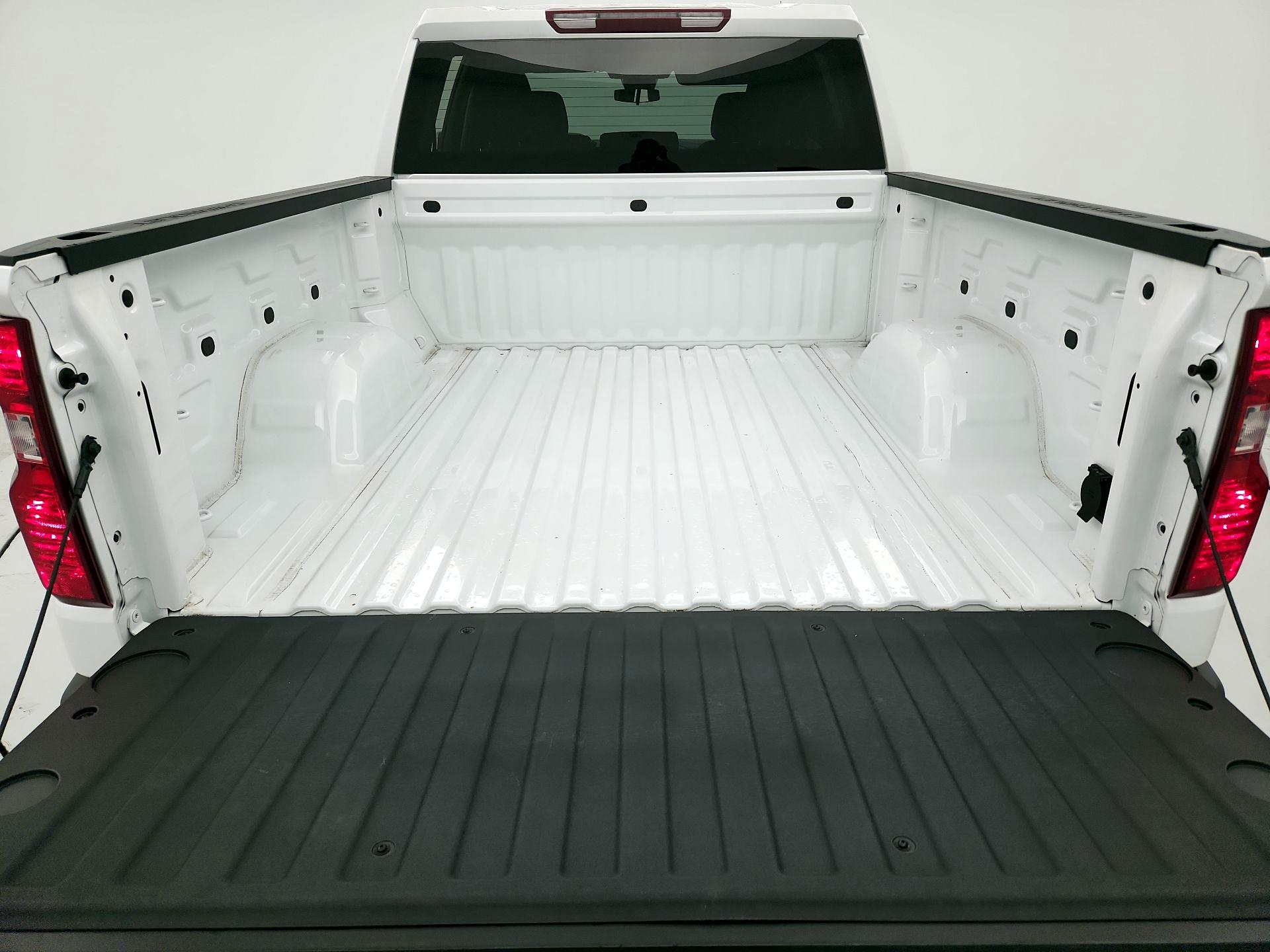 Thumbnail: 2023 Chevrolet Silverado 1500 - 20