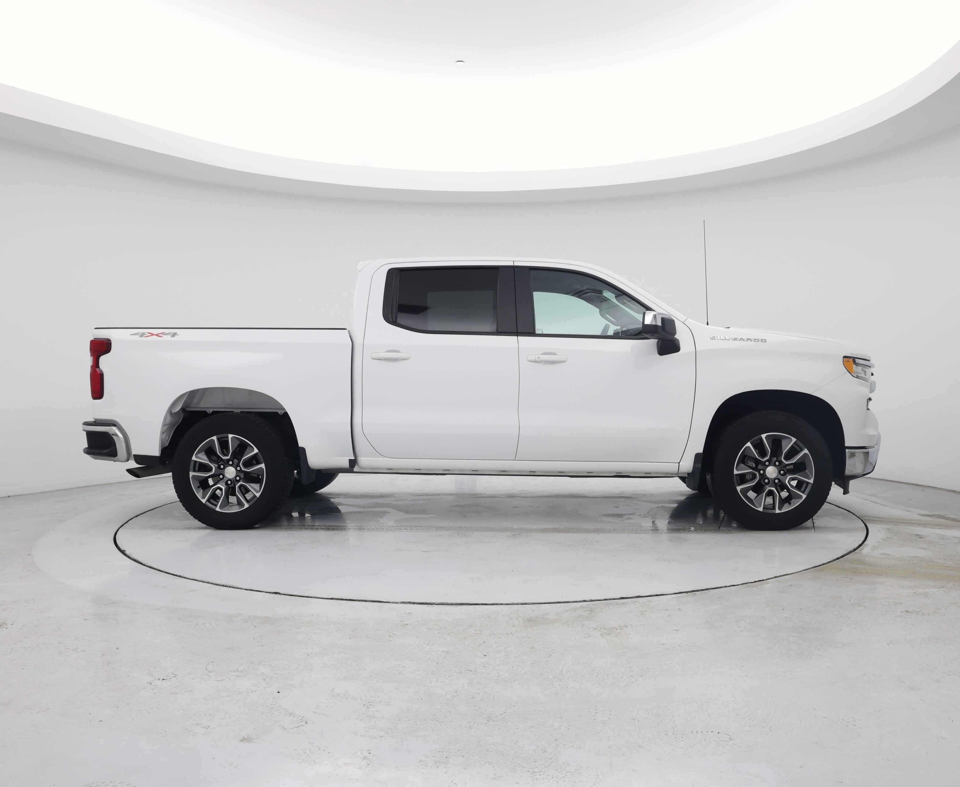 Thumbnail: 2023 Chevrolet Silverado 1500 - 7