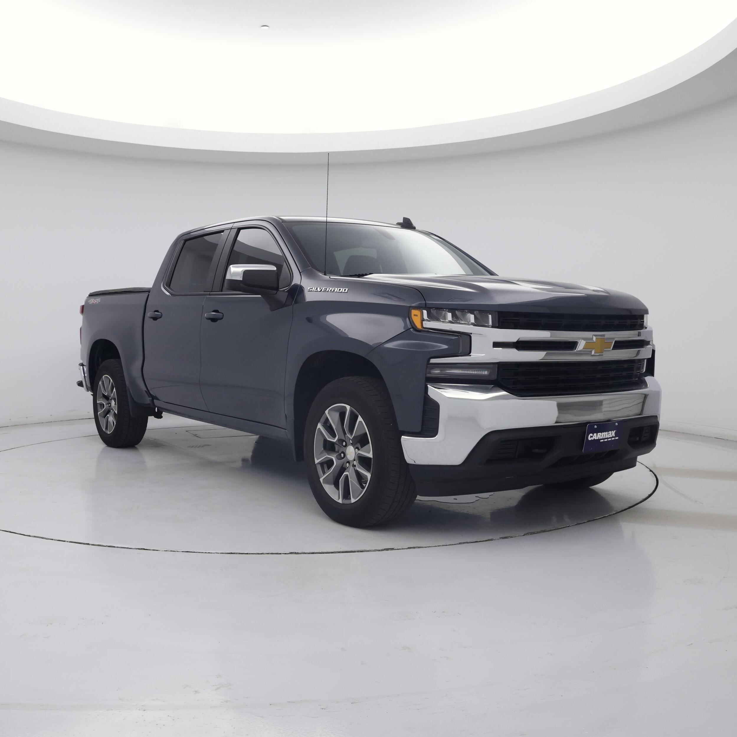 Gray 2022 Chevrolet Silverado 1500 Pickup Truck Four-Wheel Drive Automatic