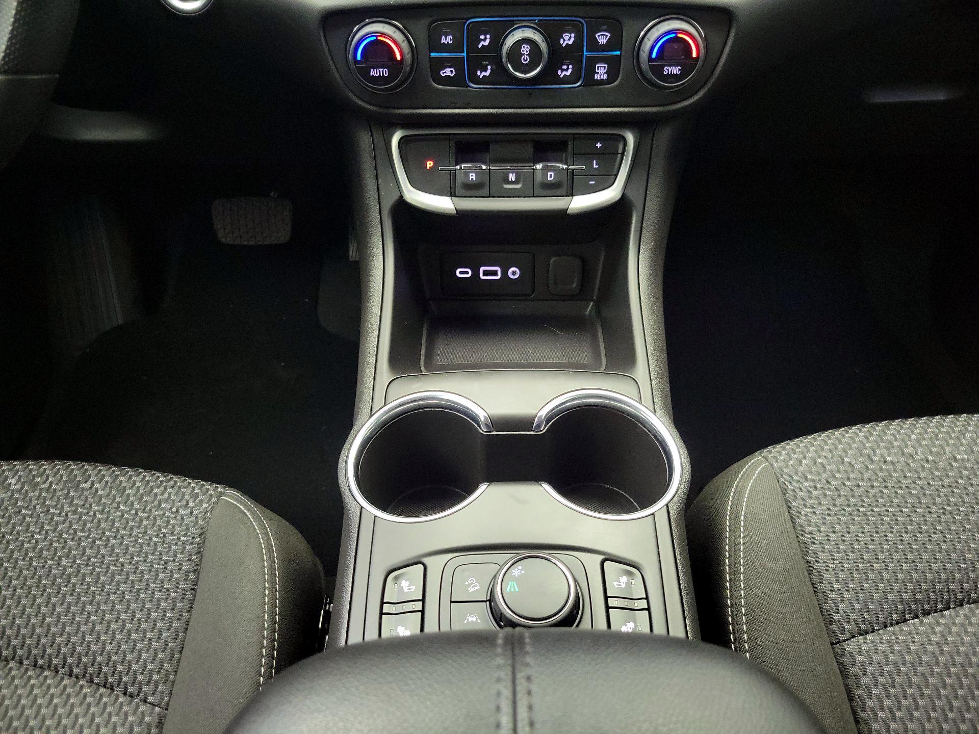 Thumbnail: 2023 GMC Terrain - 17