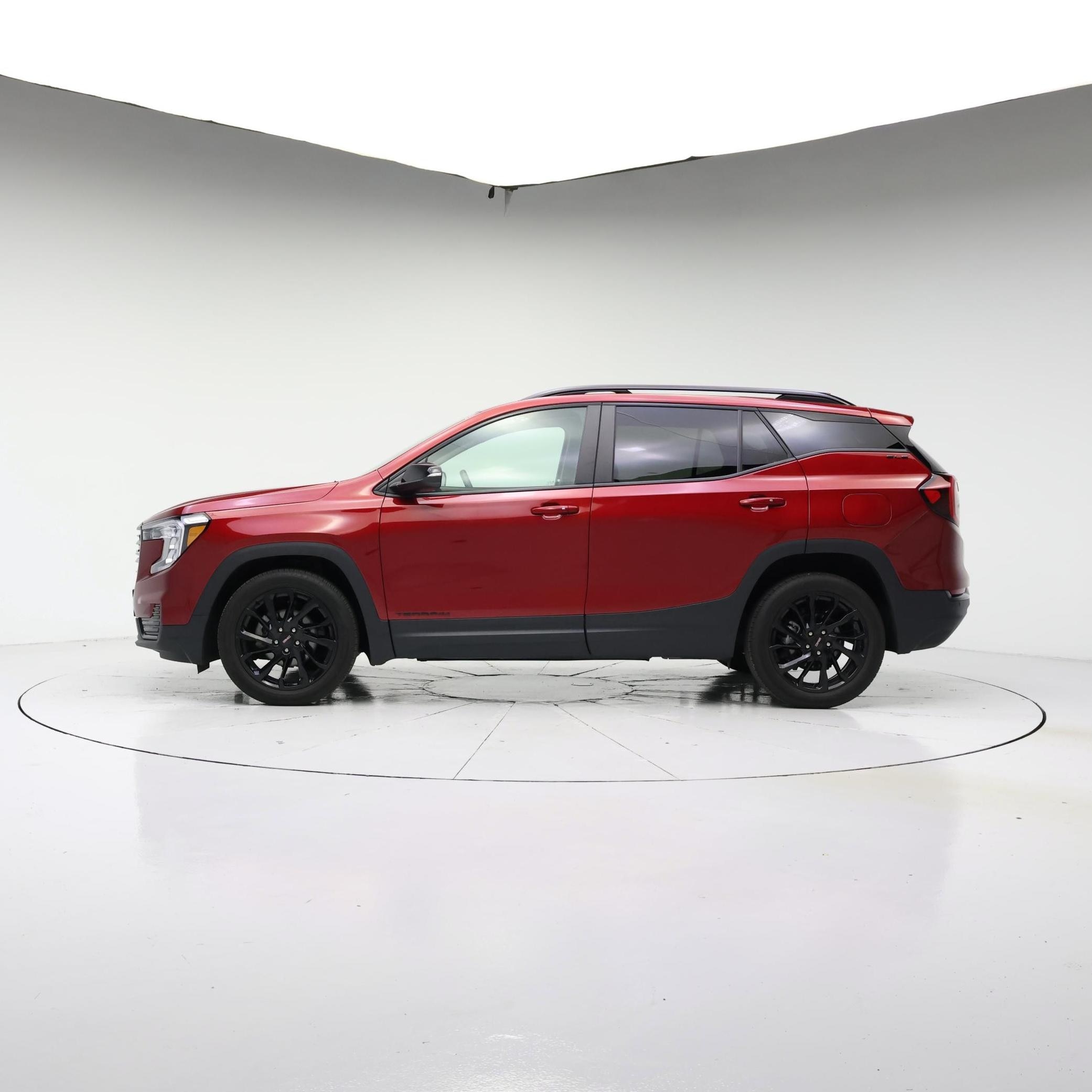 Thumbnail: 2023 GMC Terrain - 3