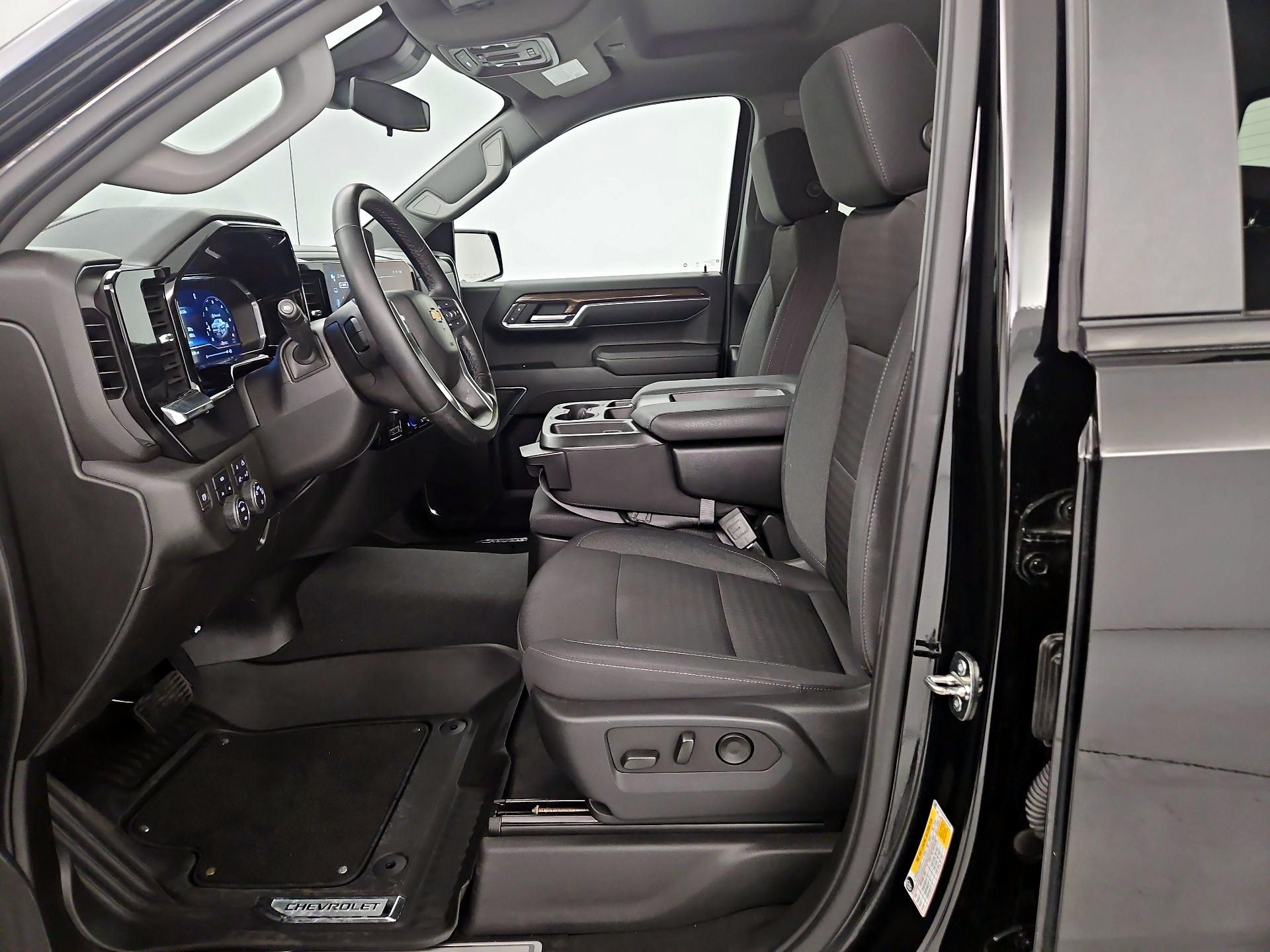 Thumbnail: 2023 Chevrolet Silverado 1500 - 9