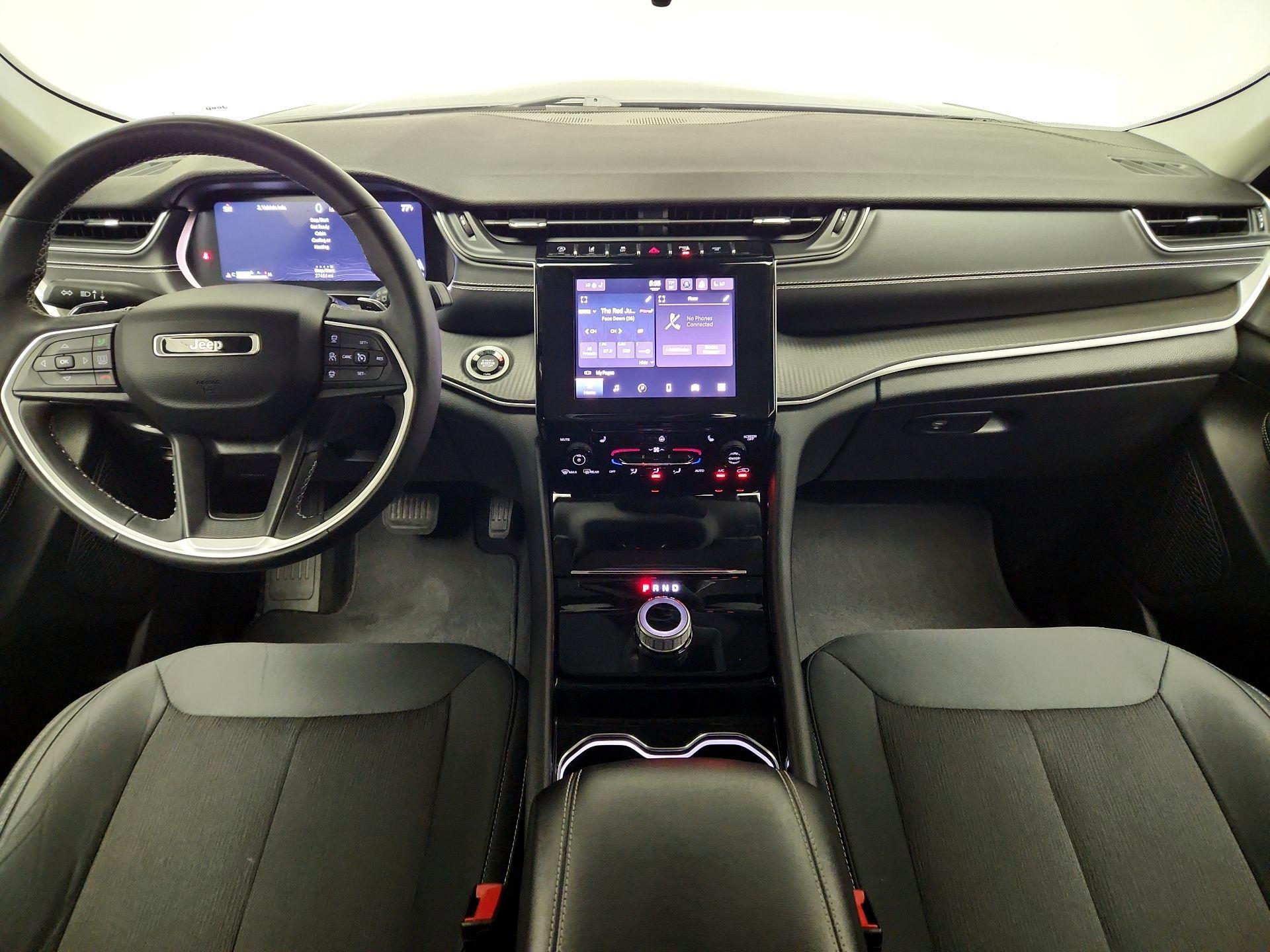 Thumbnail: 2023 Jeep Grand Cherokee - 9