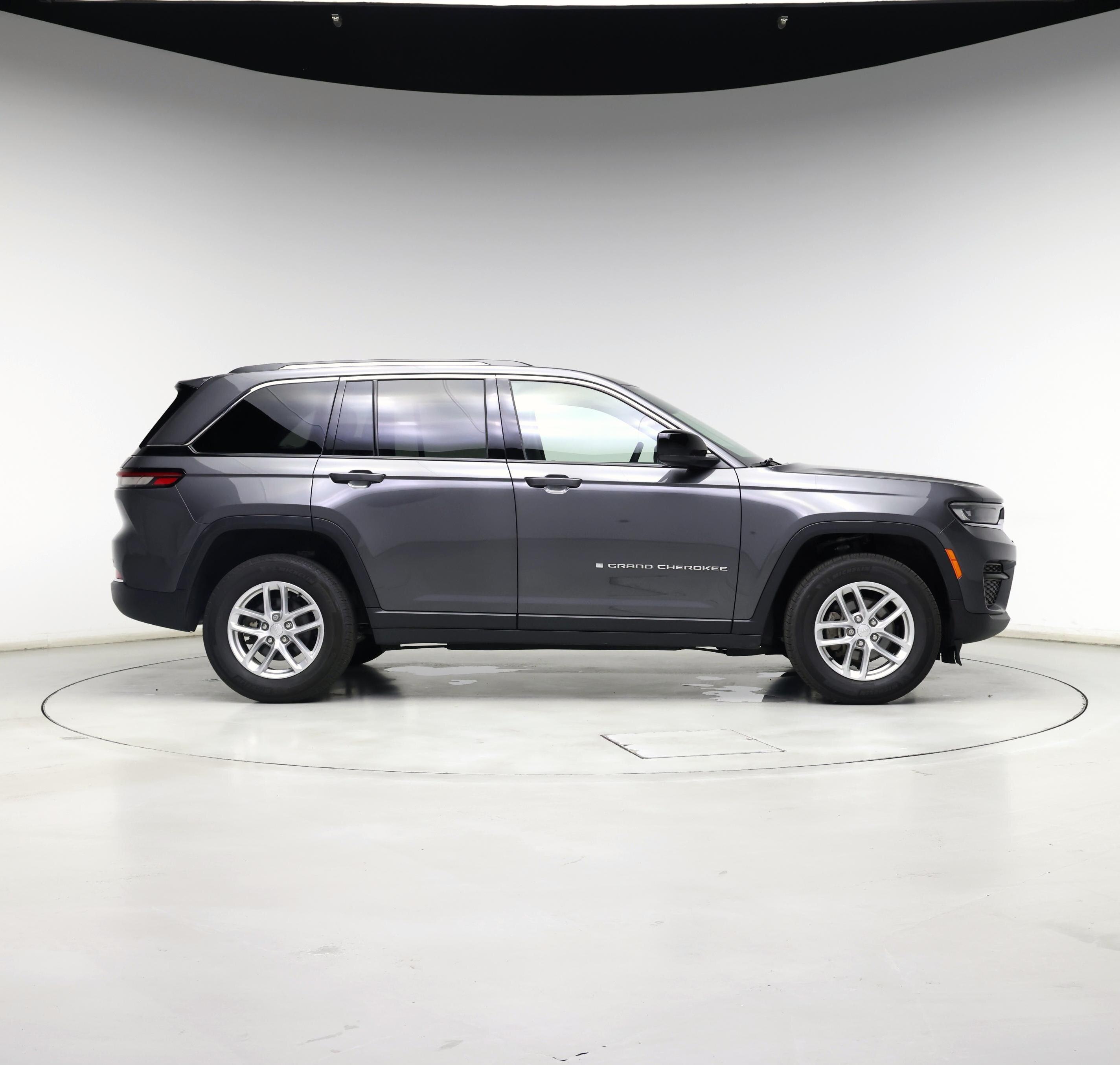 Thumbnail: 2023 Jeep Grand Cherokee - 7