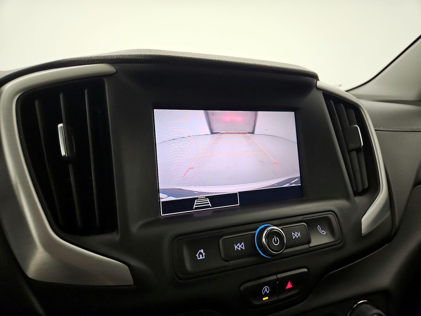 2023 GMC Terrain SLE - Photo 13