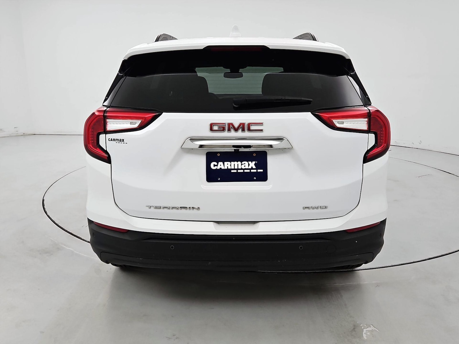 2023 GMC Terrain SLE - Photo 6