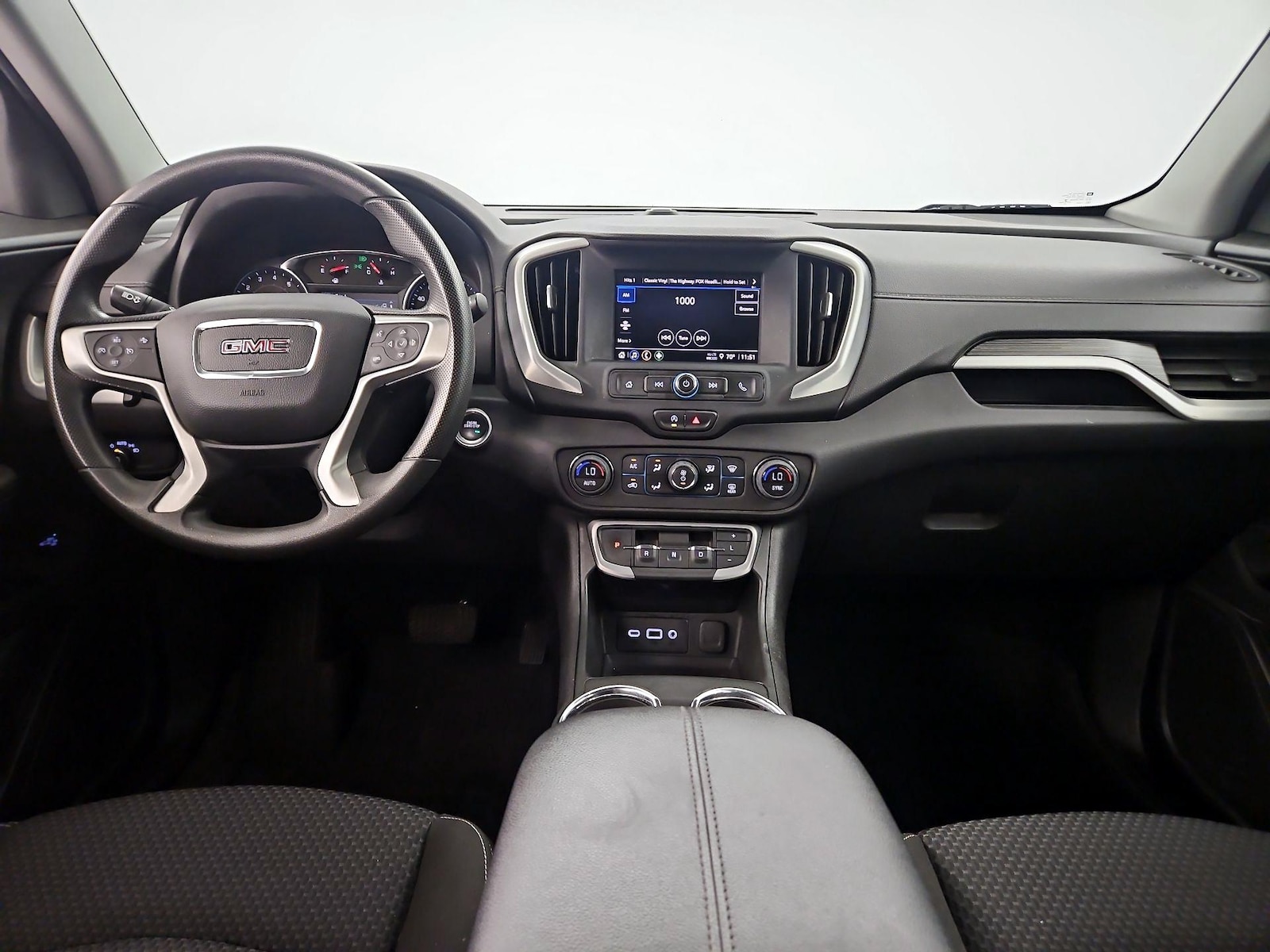 2023 GMC Terrain SLE - Photo 8