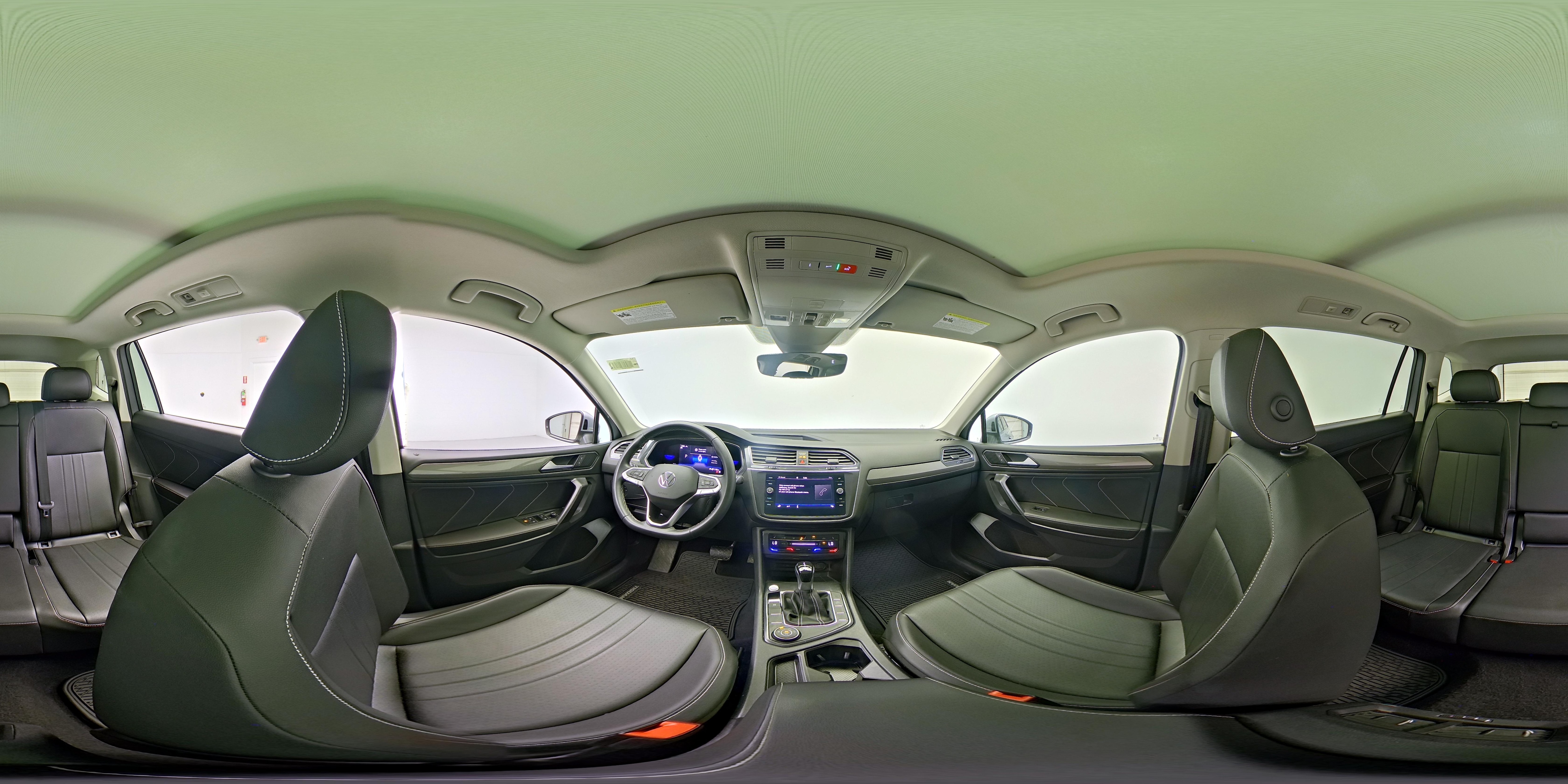 2023 Volkswagen Tiguan SE - Photo 25