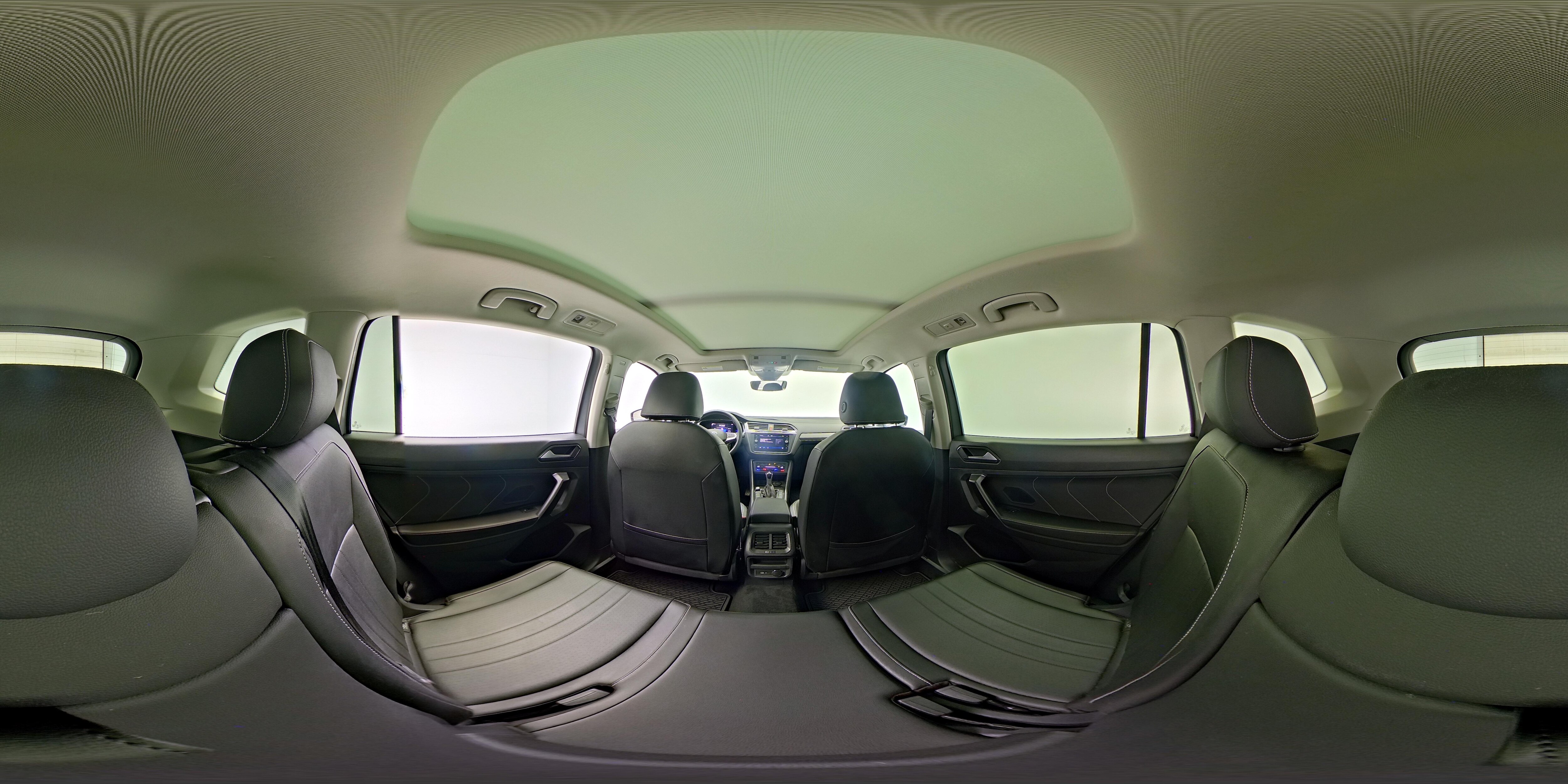 2023 Volkswagen Tiguan SE - Photo 26