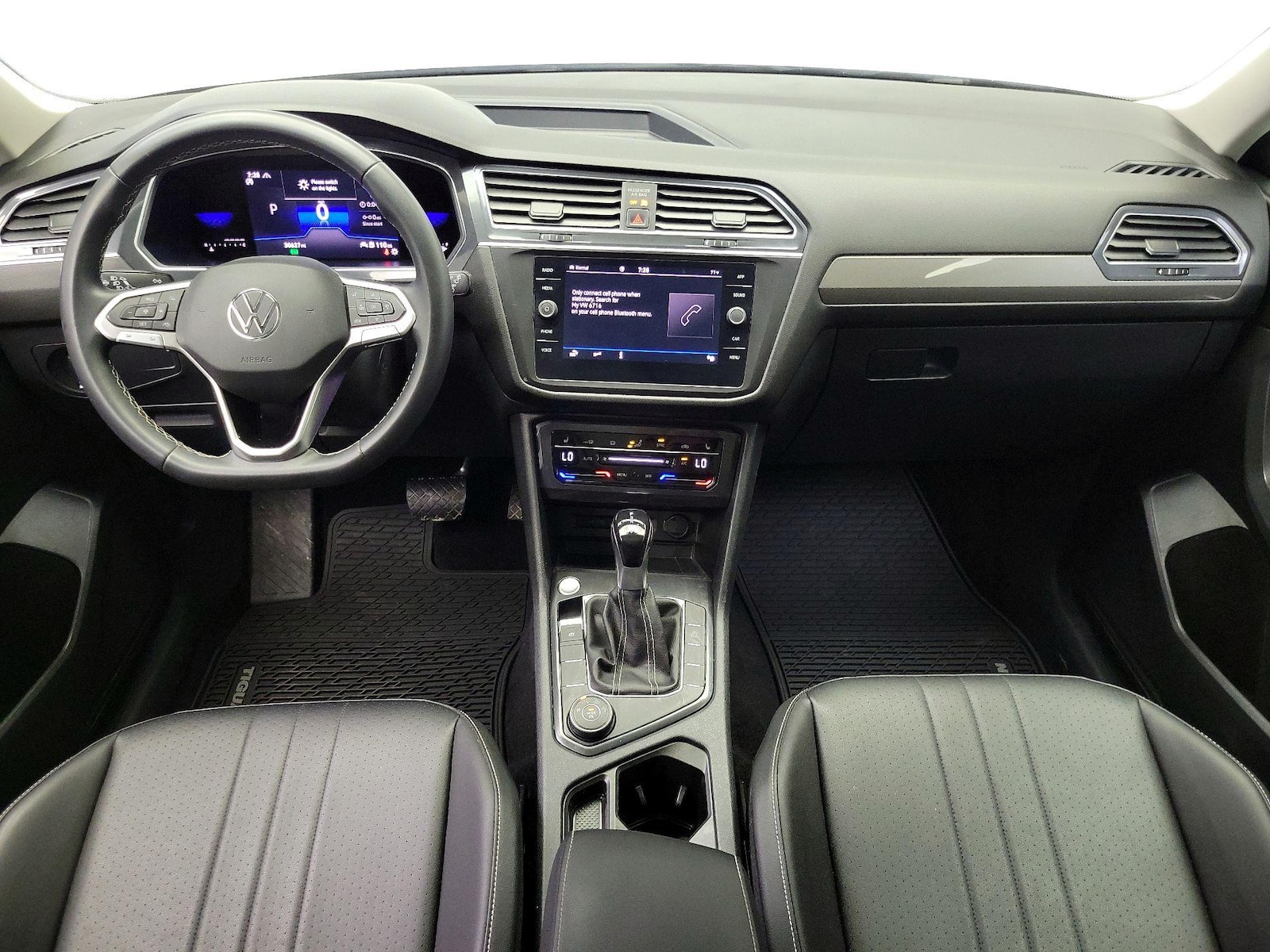 2023 Volkswagen Tiguan SE - Photo 10