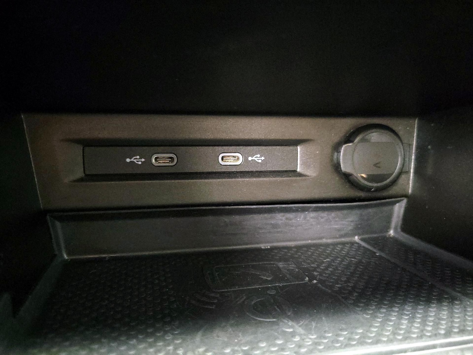2023 Volkswagen Tiguan SE - Photo 19