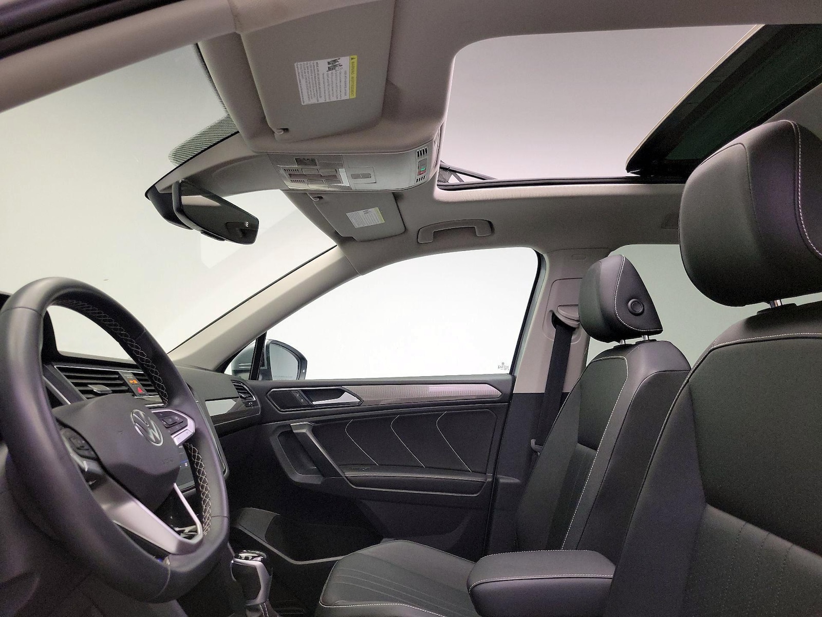 2023 Volkswagen Tiguan SE - Photo 20