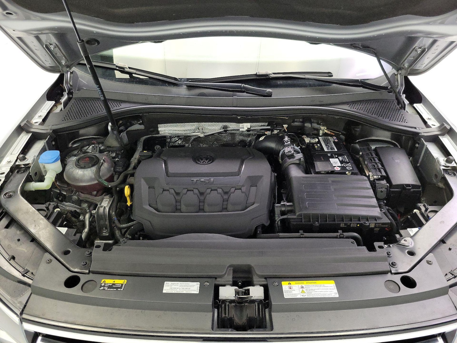 2023 Volkswagen Tiguan SE - Photo 23