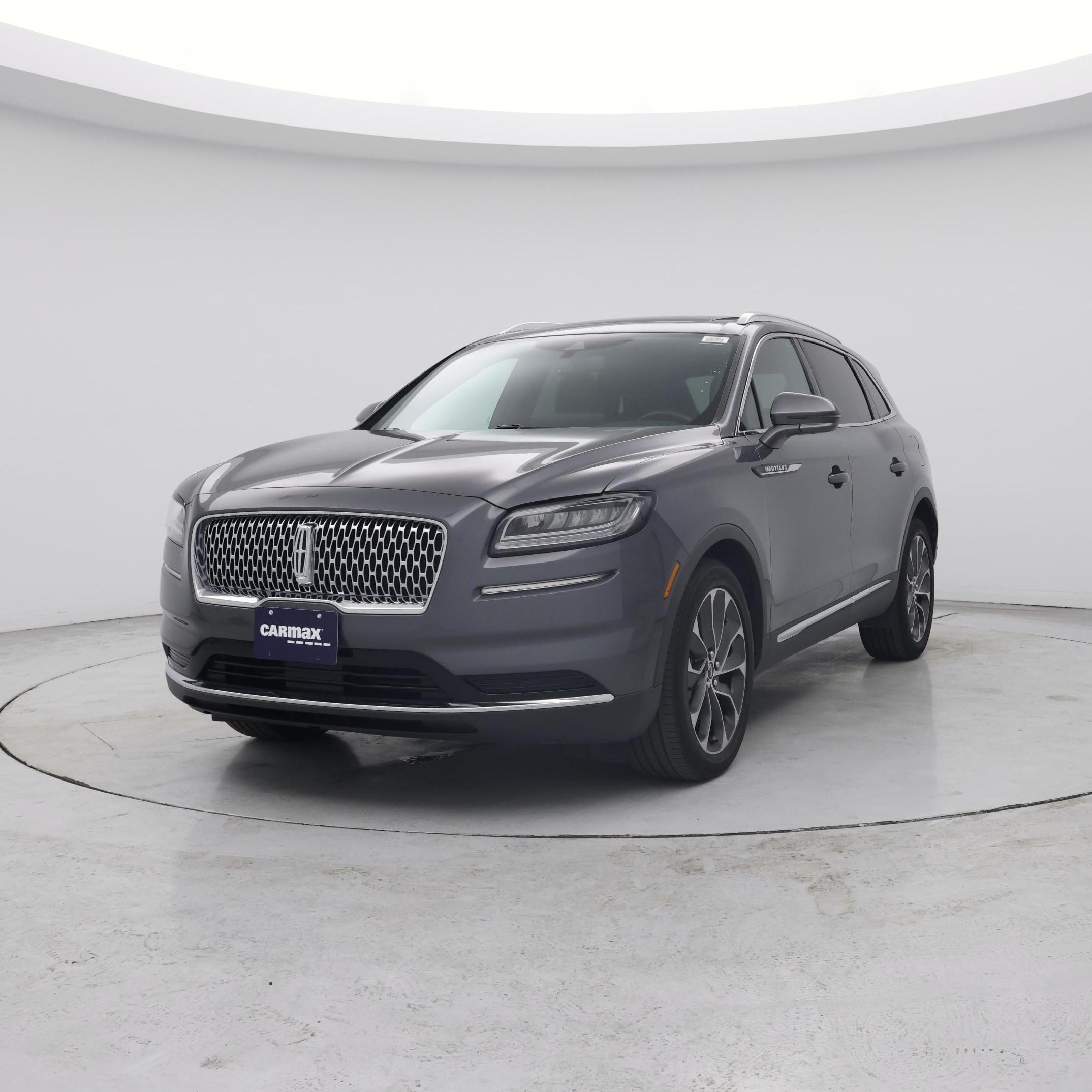 Thumbnail: 2023 Lincoln Nautilus - 4