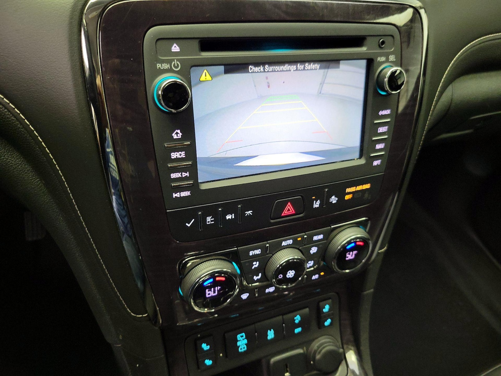 2017 Buick Enclave Leather - Photo 16