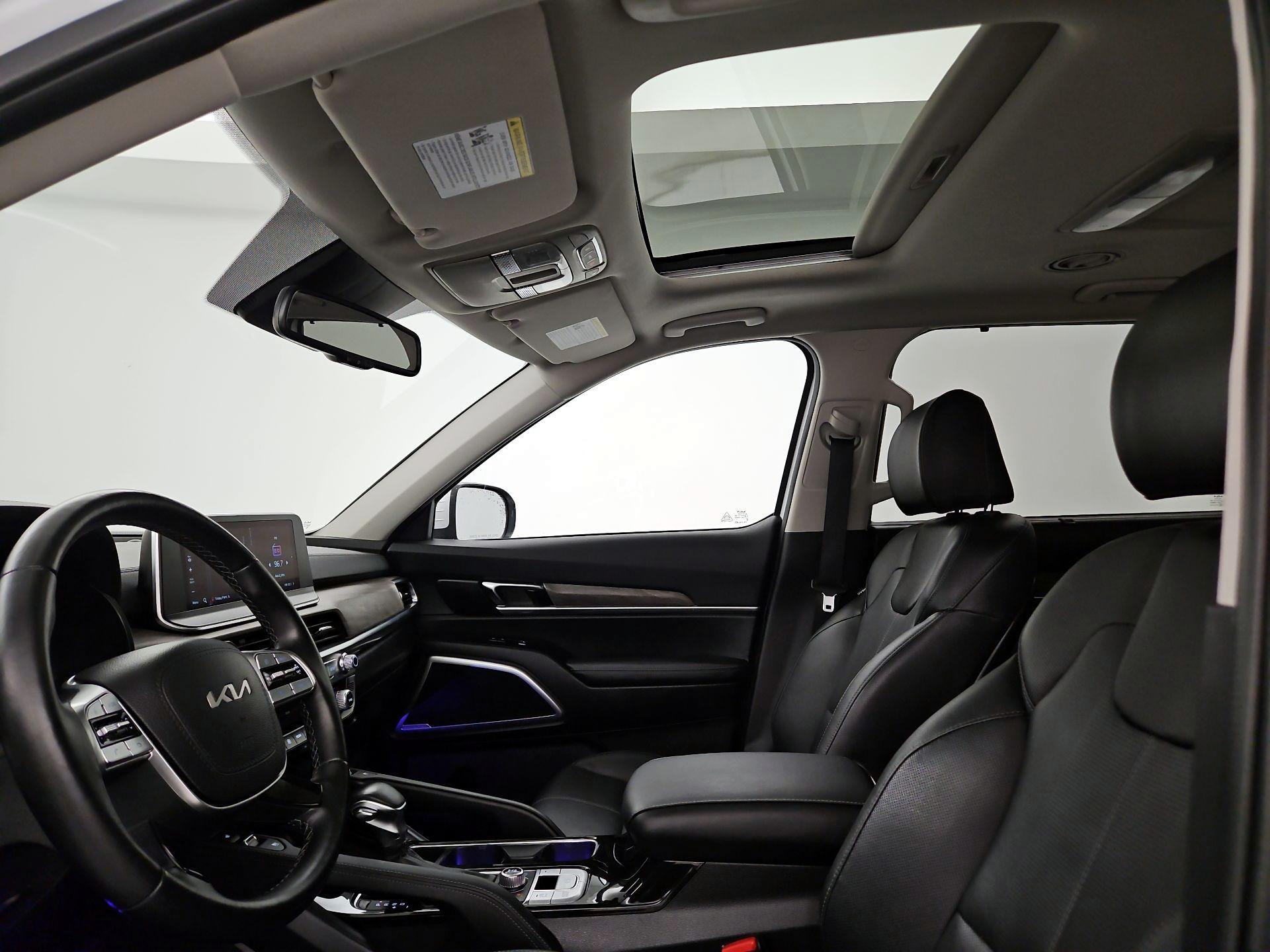 Thumbnail: 2022 Kia Telluride - 18