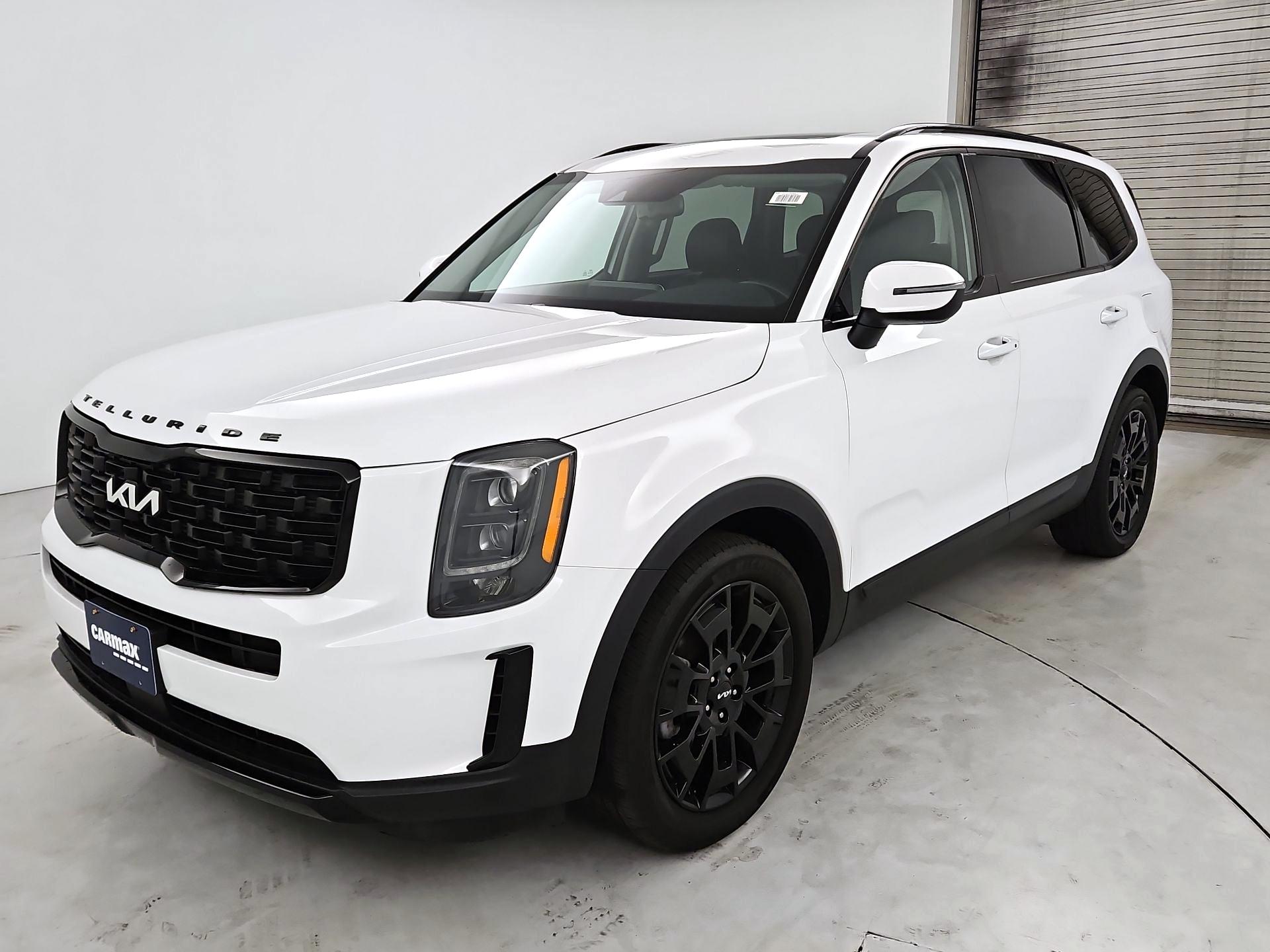 Thumbnail: 2022 Kia Telluride - 3