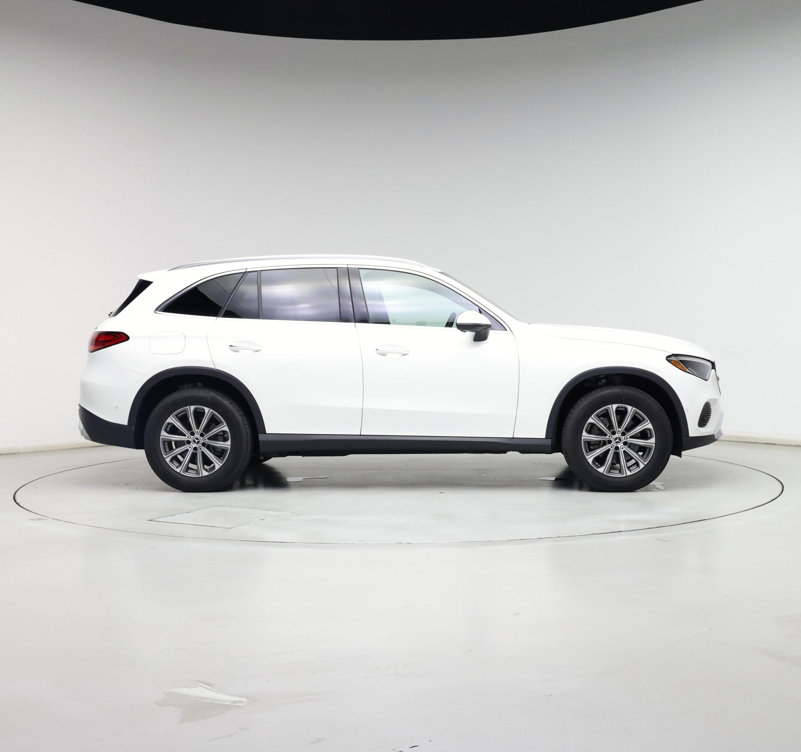 Thumbnail: 2024 Mercedes-Benz GLC - 7