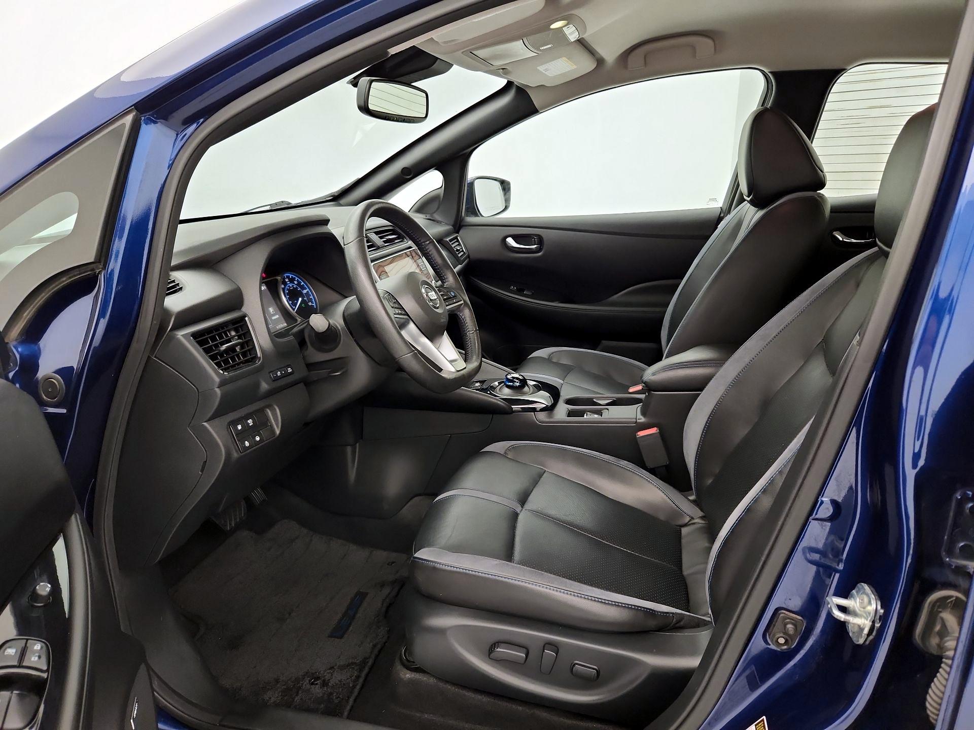 Thumbnail: 2020 Nissan Leaf - 11