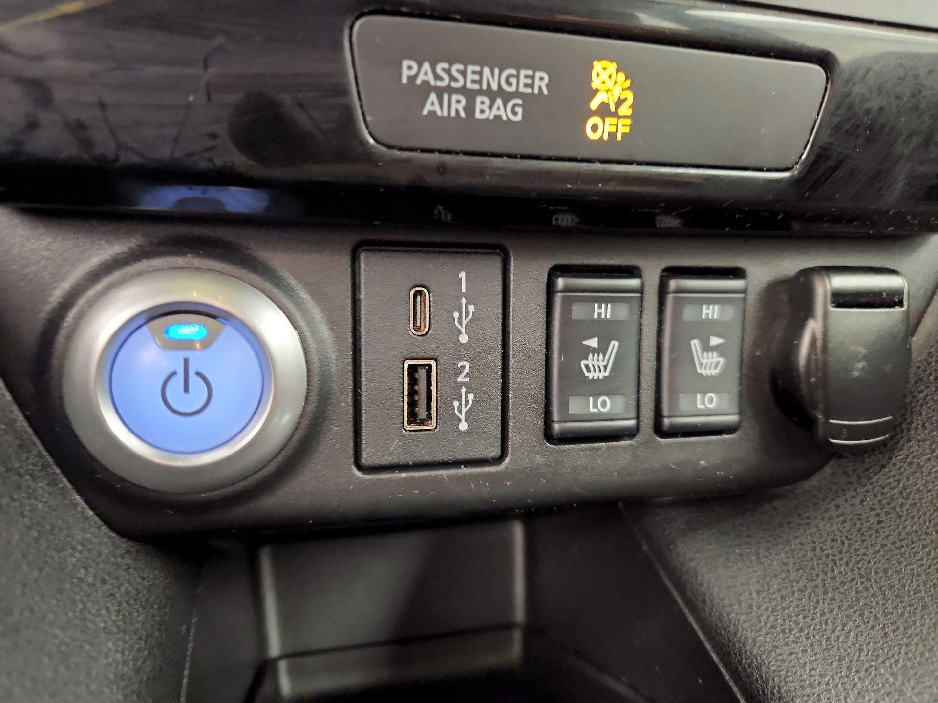 Thumbnail: 2020 Nissan Leaf - 19