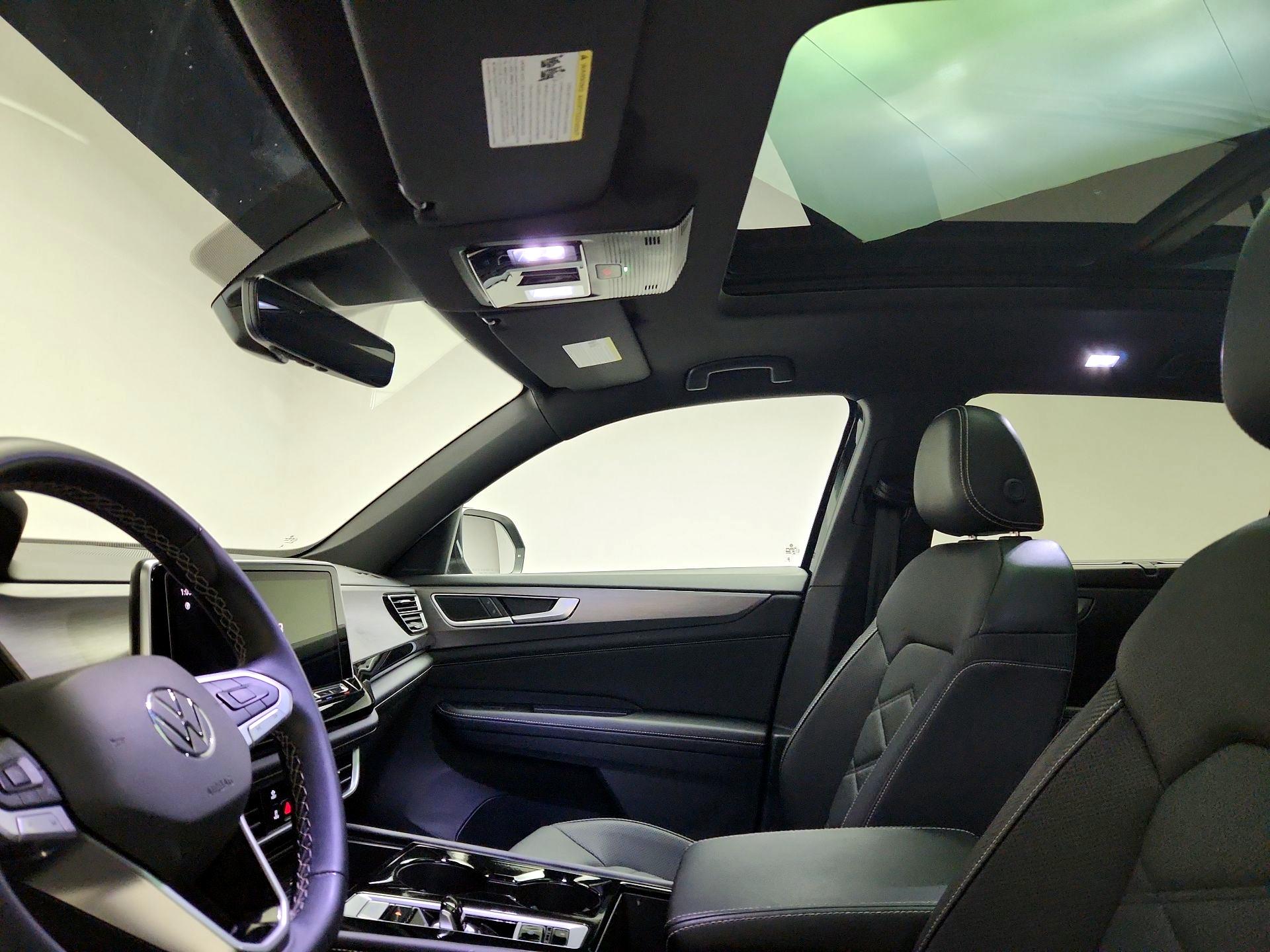 Thumbnail: 2024 Volkswagen Atlas - 19