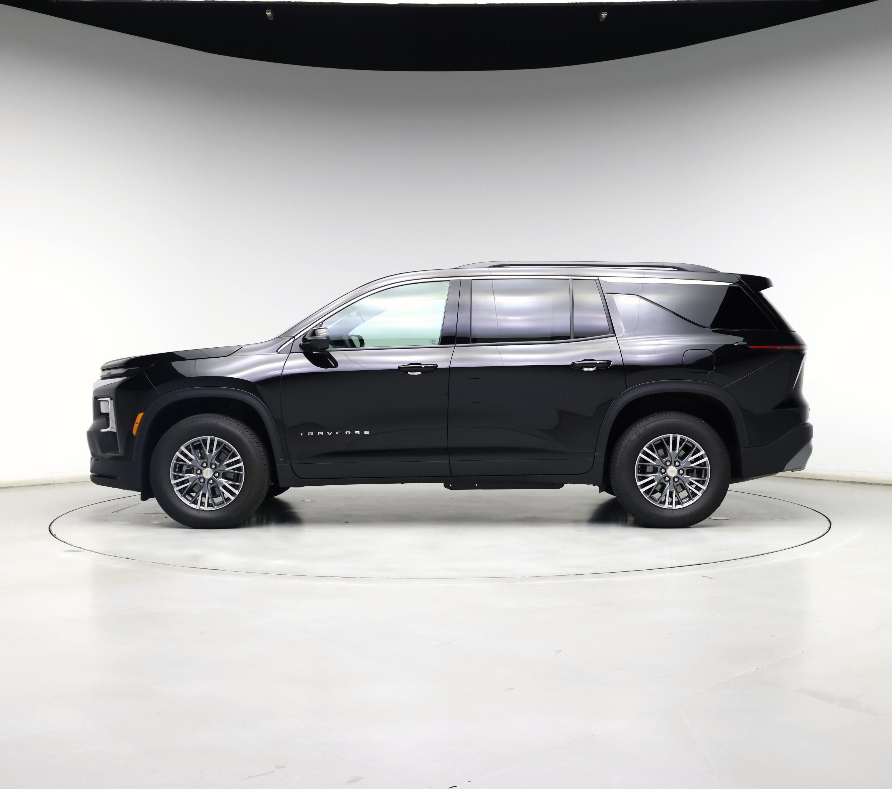 Thumbnail: 2026 Chevrolet Traverse - 3