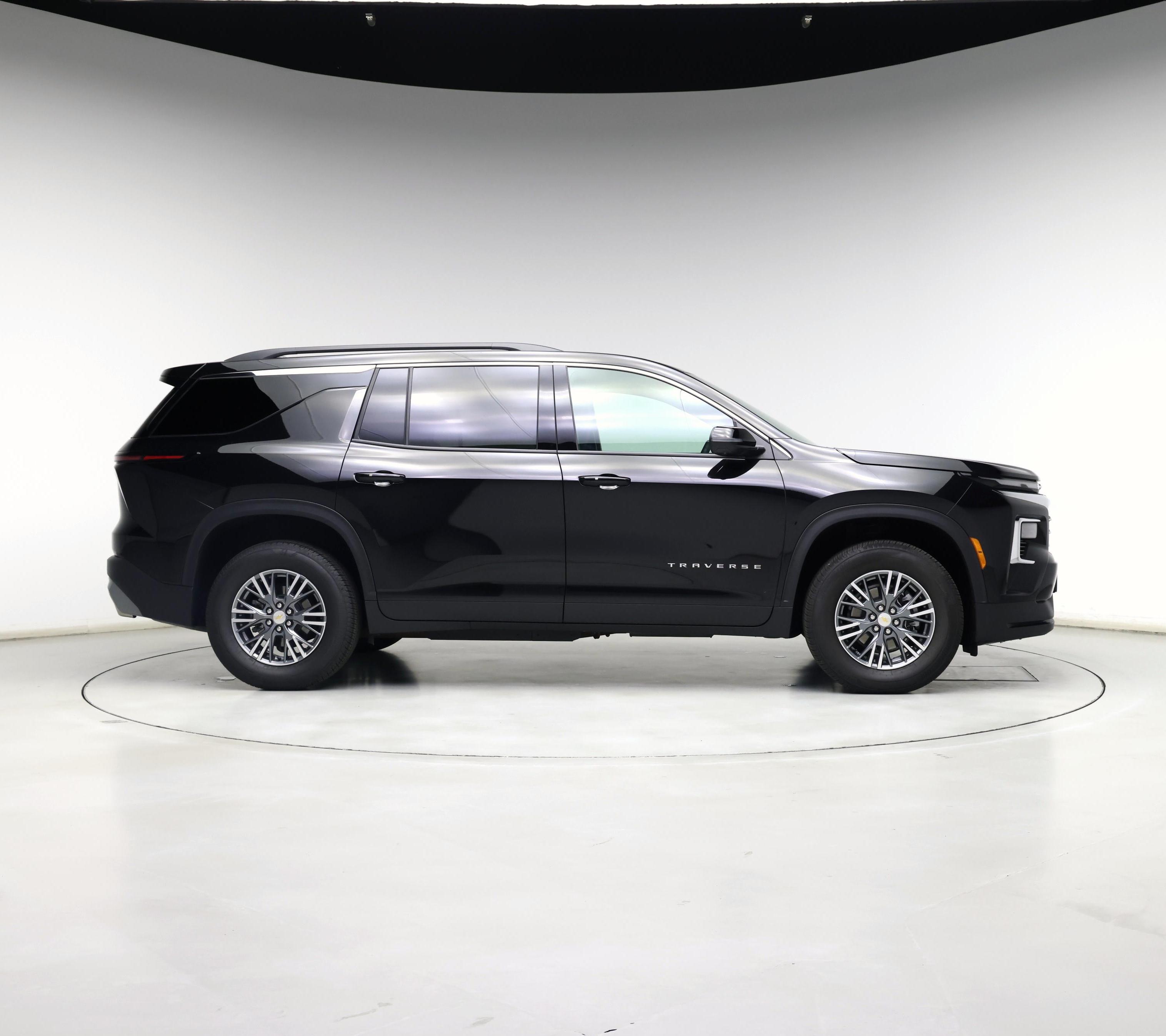Thumbnail: 2026 Chevrolet Traverse - 7