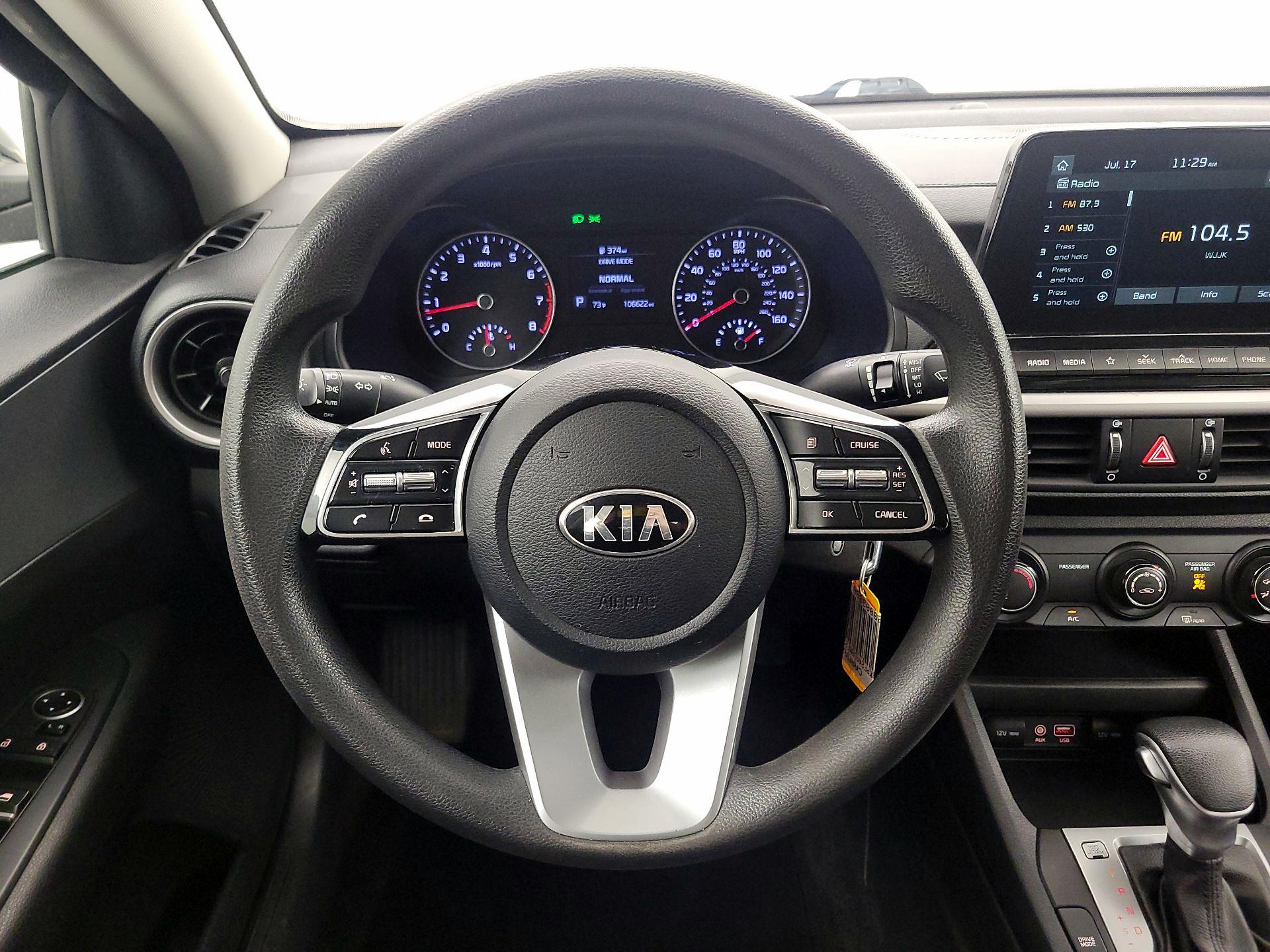 Thumbnail: 2021 Kia Forte - 10